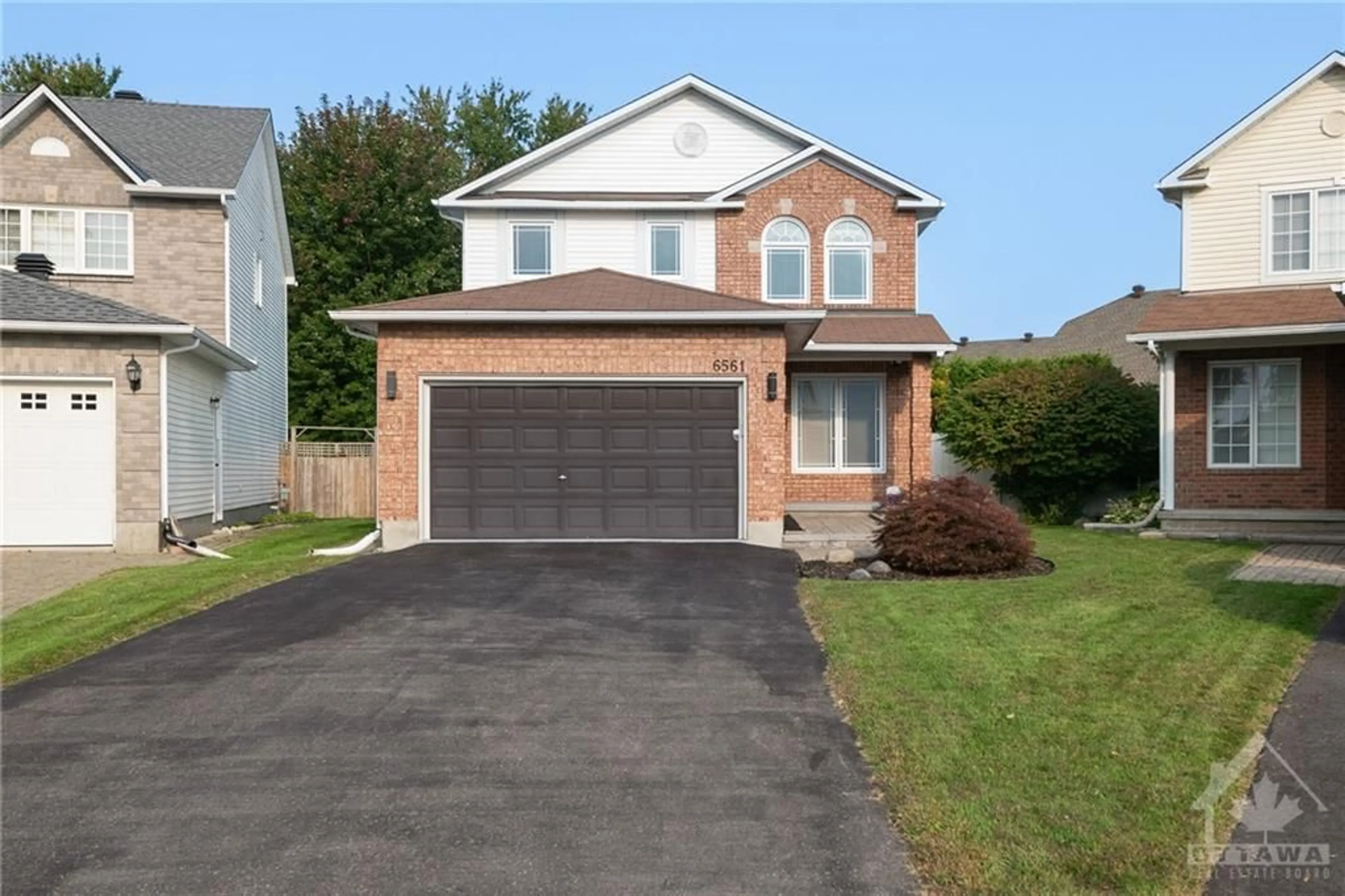 Frontside or backside of a home, the street view for 6561 DES CHOUETTES Lane, Ottawa Ontario K1C 7E6