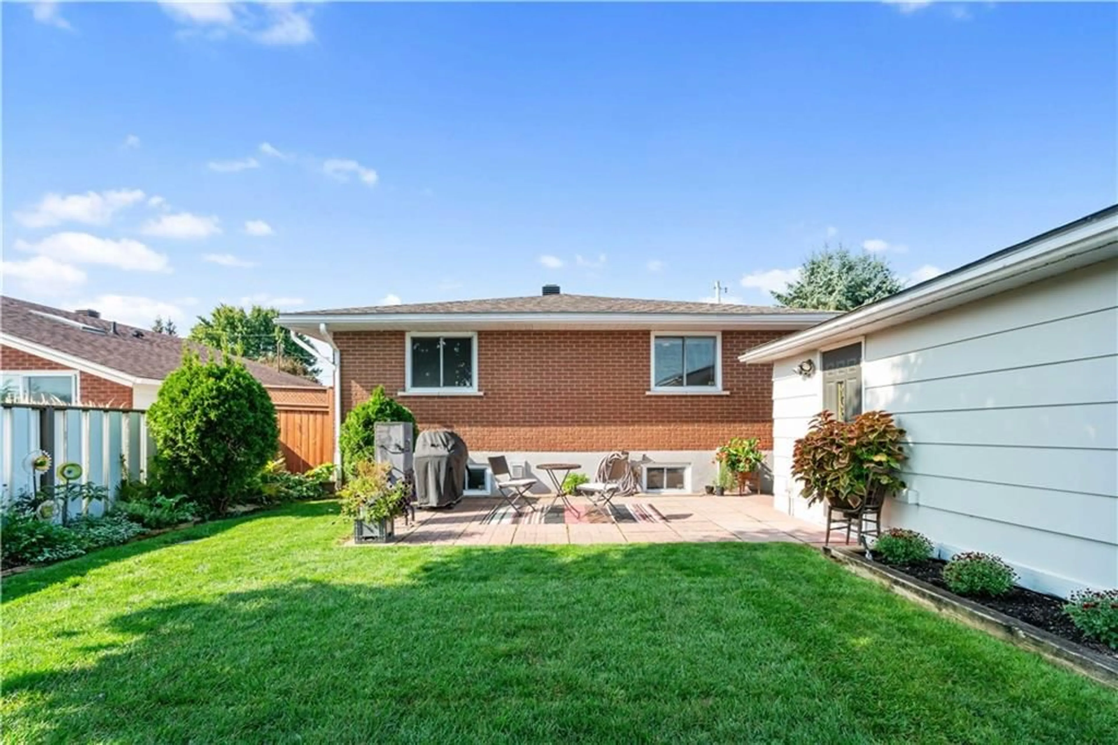 Frontside or backside of a home, the fenced backyard for 524 BLOSSOM PARK Dr, Cornwall Ontario K6H 5N2