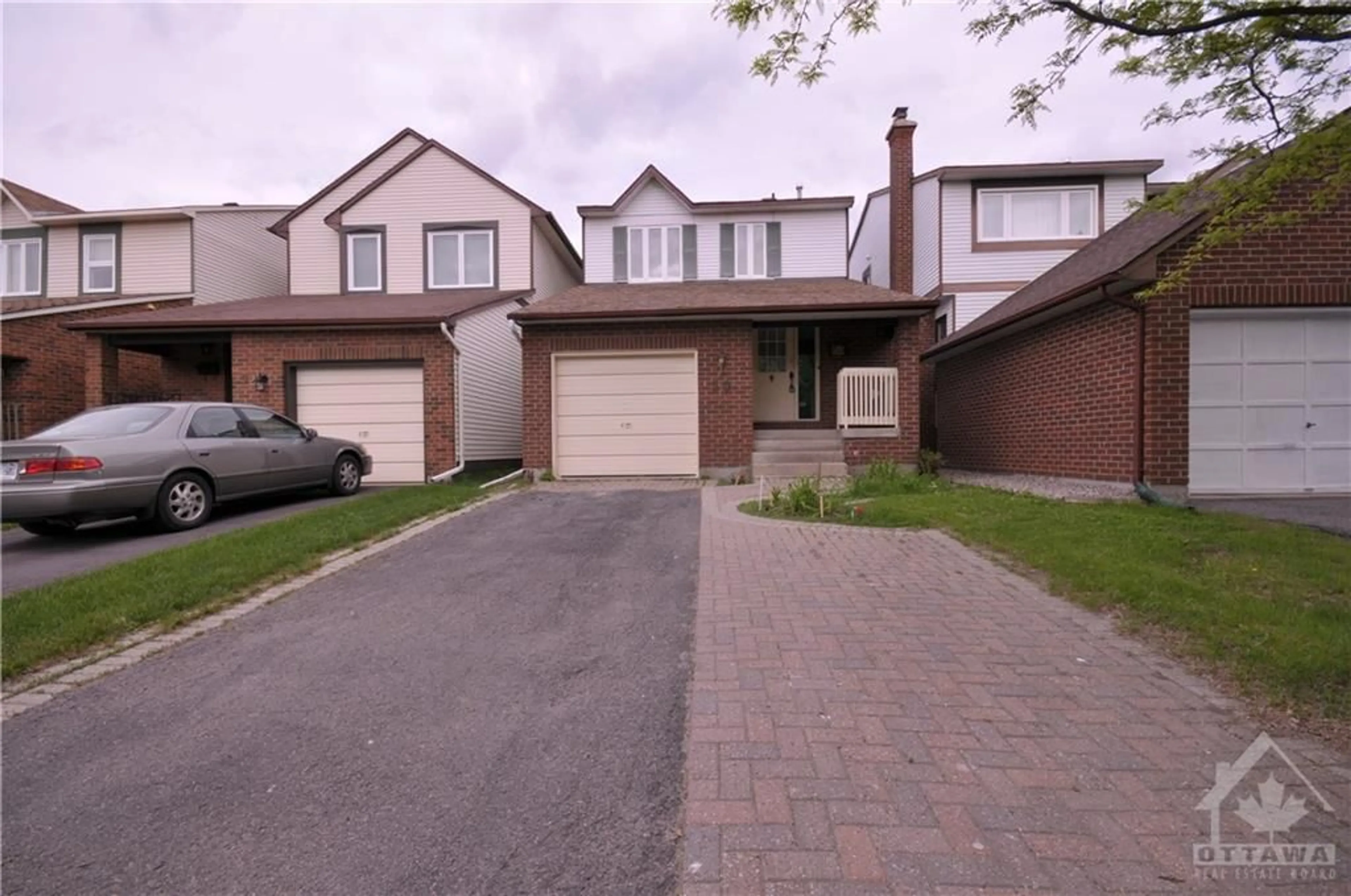 Frontside or backside of a home for 50 FIRESIDE Cres, Ottawa Ontario K1T 1Z4