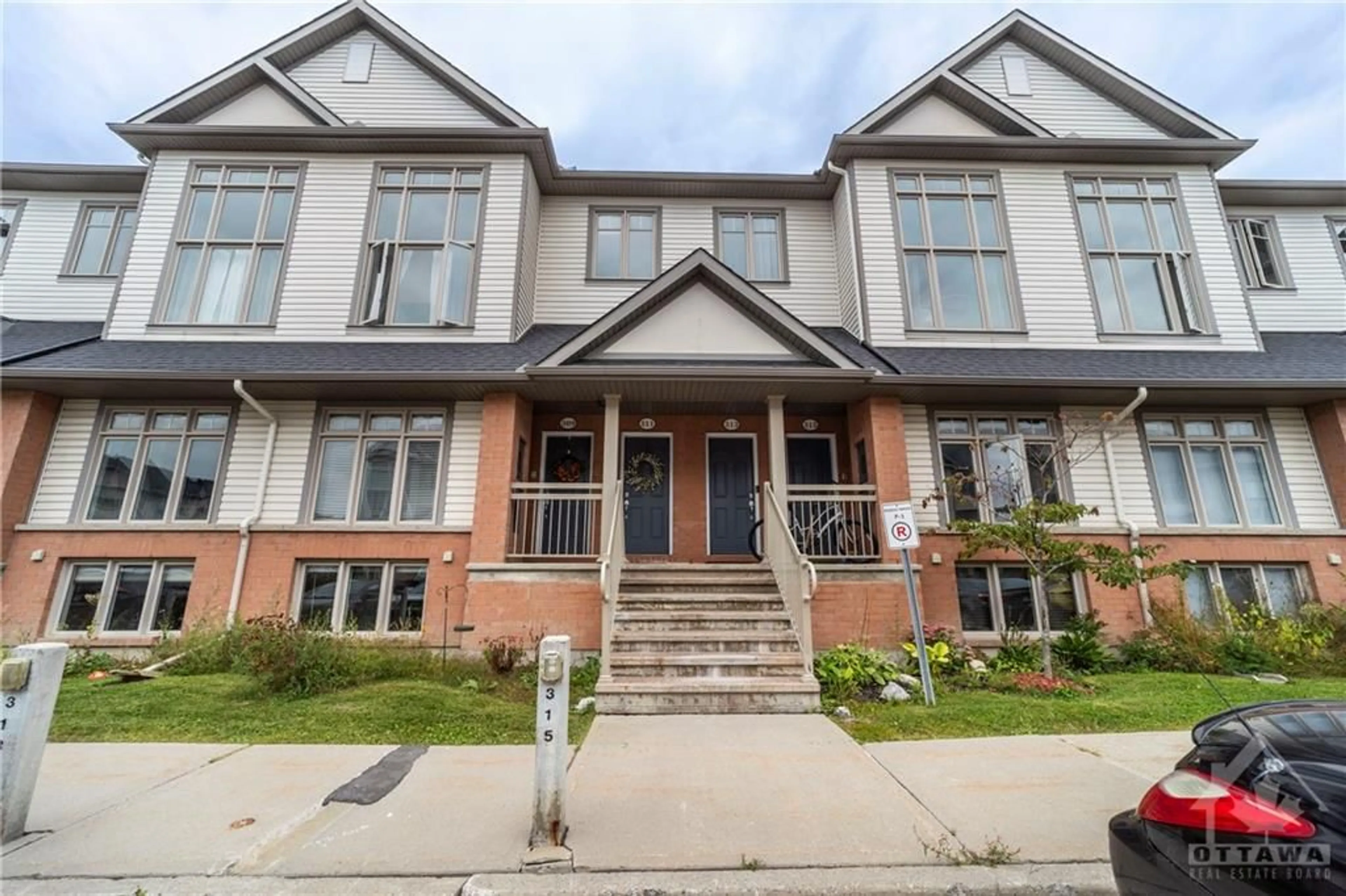 A pic from exterior of the house or condo, the street view for 309 GALSTON Pvt, Orleans Ontario K1W 0G3