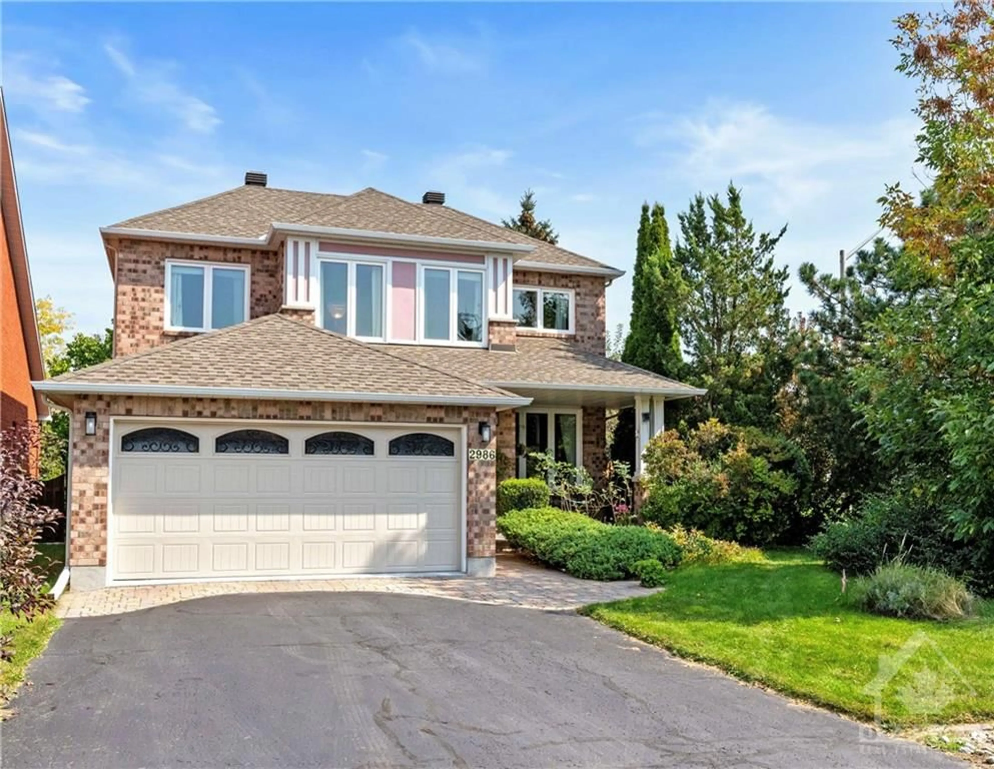 Frontside or backside of a home for 2986 SABLE RIDGE Dr, Ottawa Ontario K1T 3S3