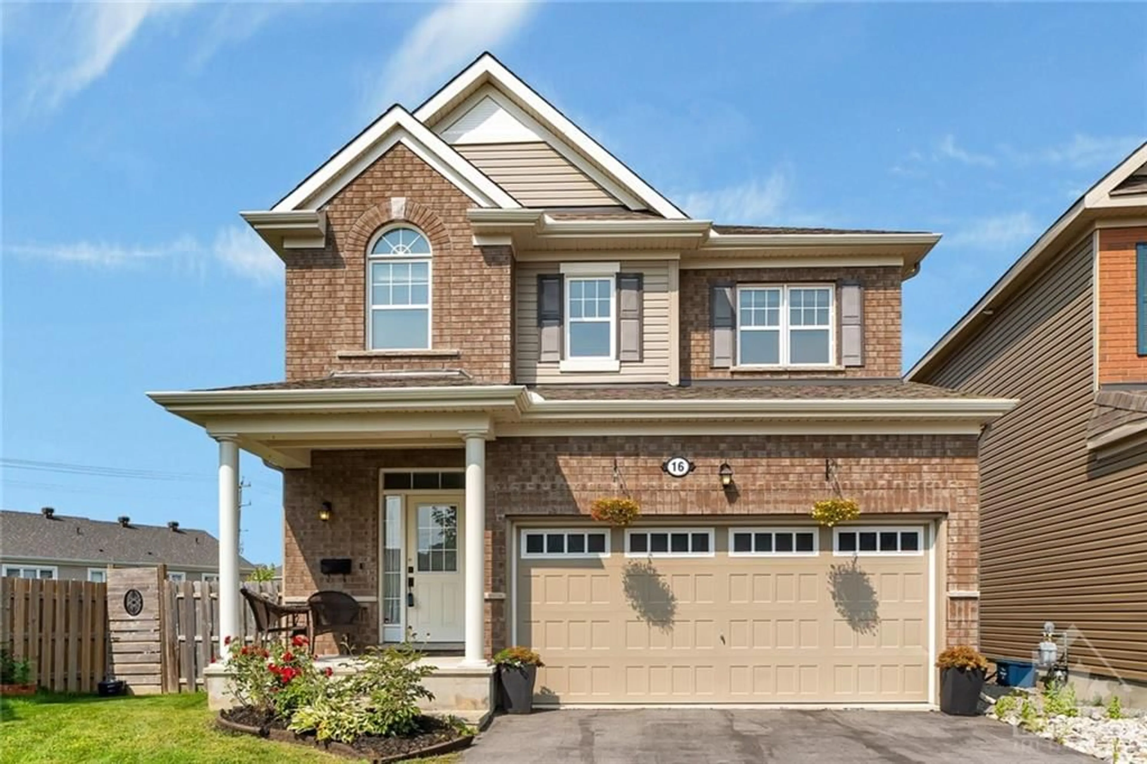 Home with brick exterior material for 16 SWEETBAY Cir, Ottawa Ontario K2S 0W8