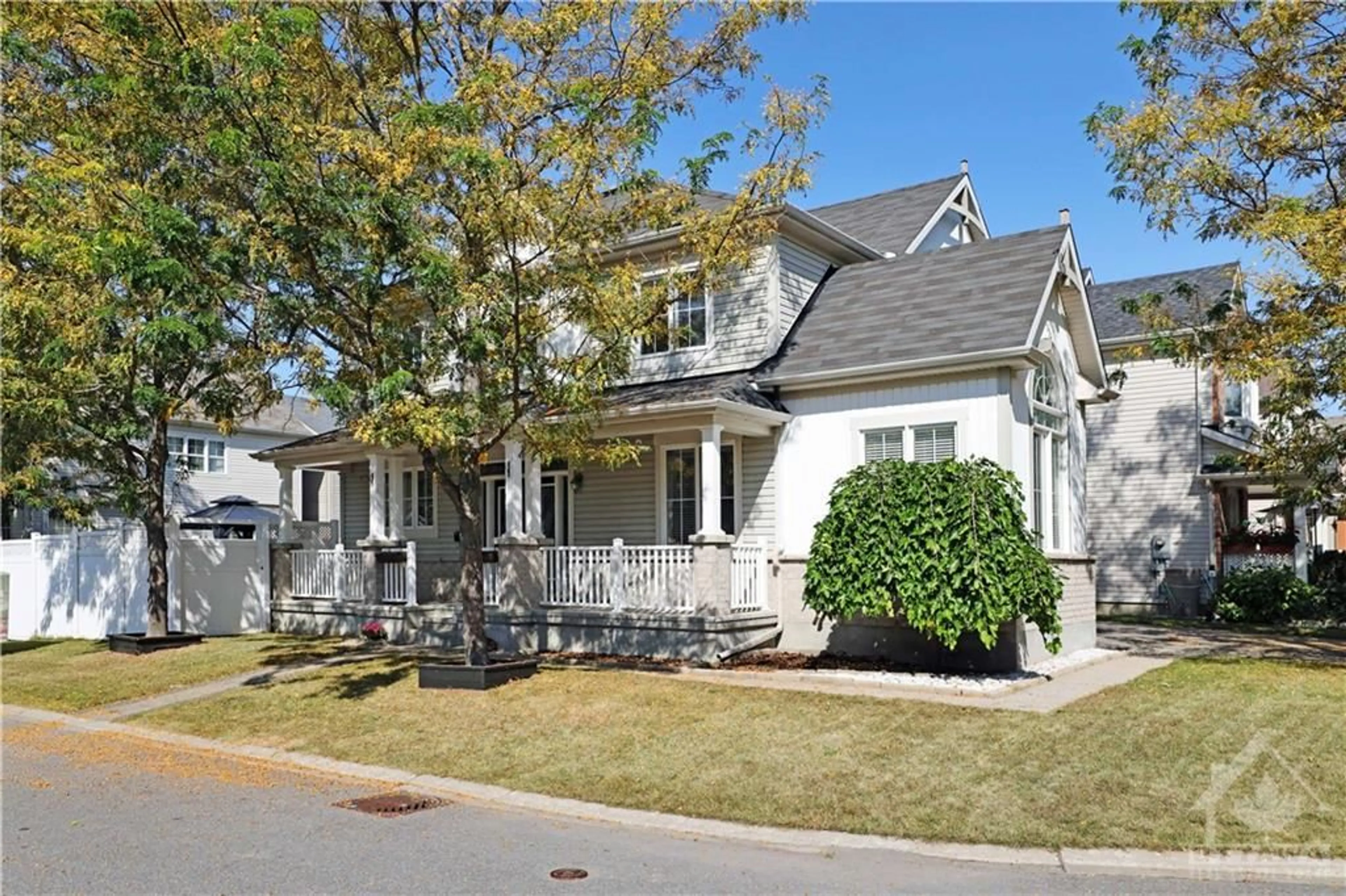 Frontside or backside of a home, cottage for 2634 FALLINGWATER Cir, Ottawa Ontario K2J 0R7