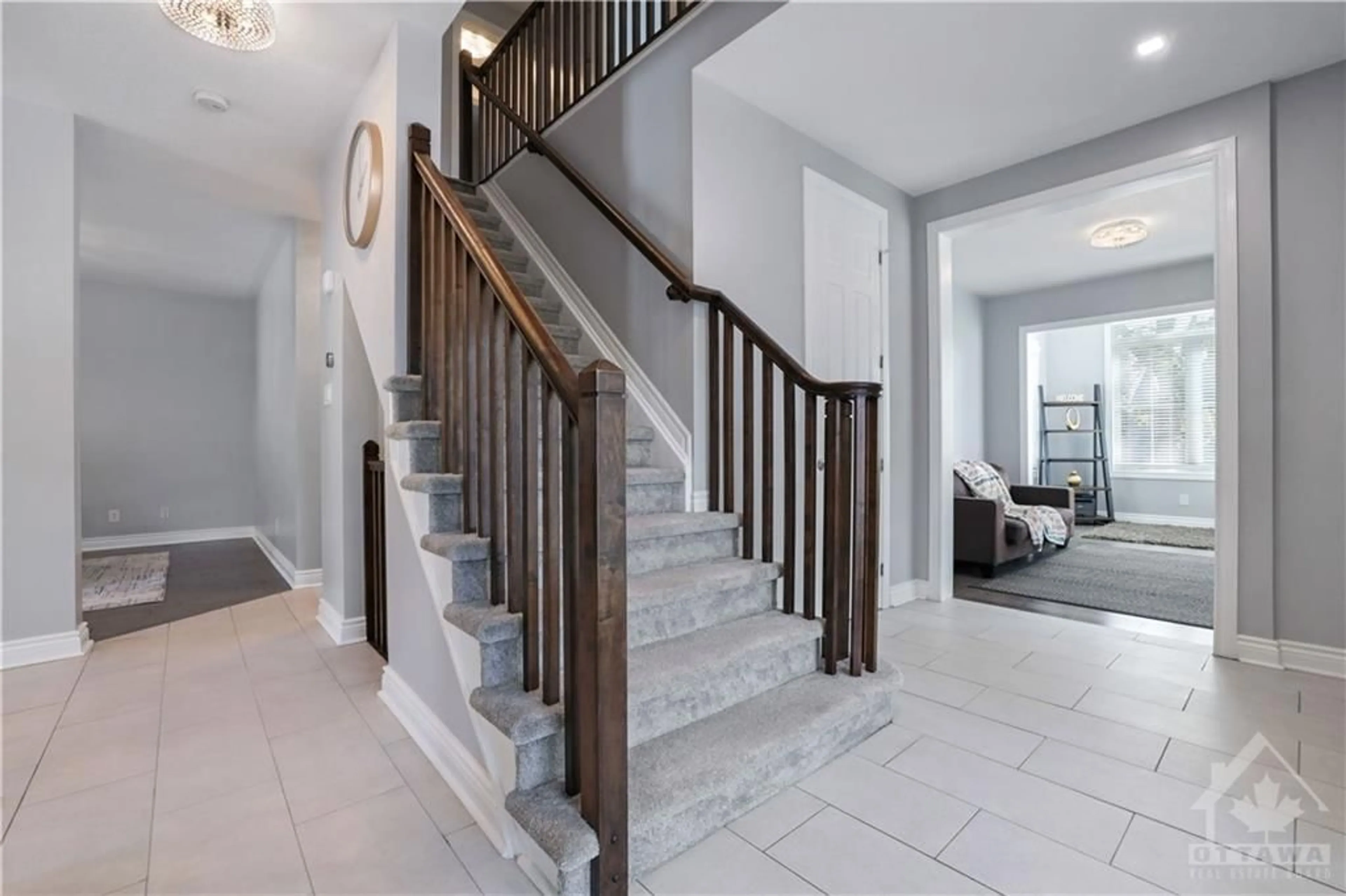 Stairs for 2634 FALLINGWATER Cir, Ottawa Ontario K2J 0R7