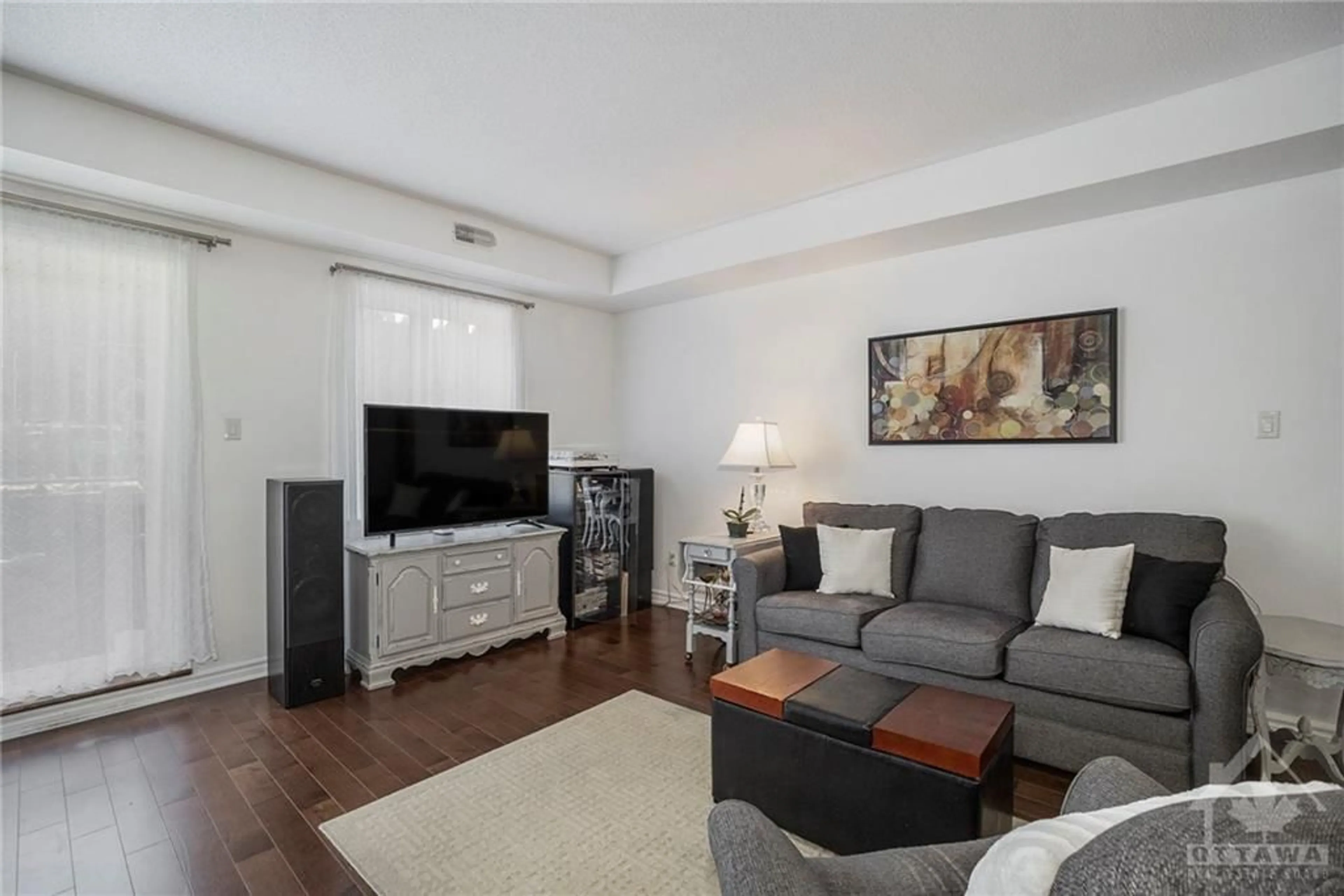 Living room, wood floors for 56 B TAYSIDE Pvt, Ottawa Ontario K2J 2T3