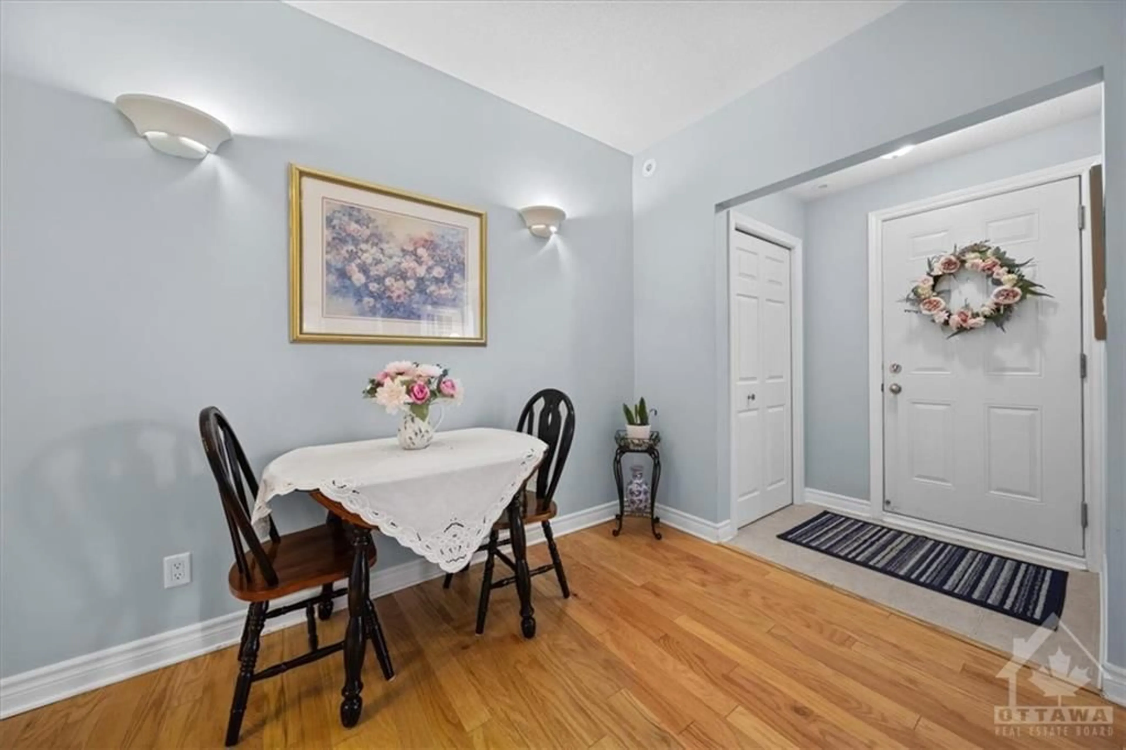 Dining room, wood floors, cottage for 1105 STITTSVILLE MAIN St #A, Ottawa Ontario K2S 0C6