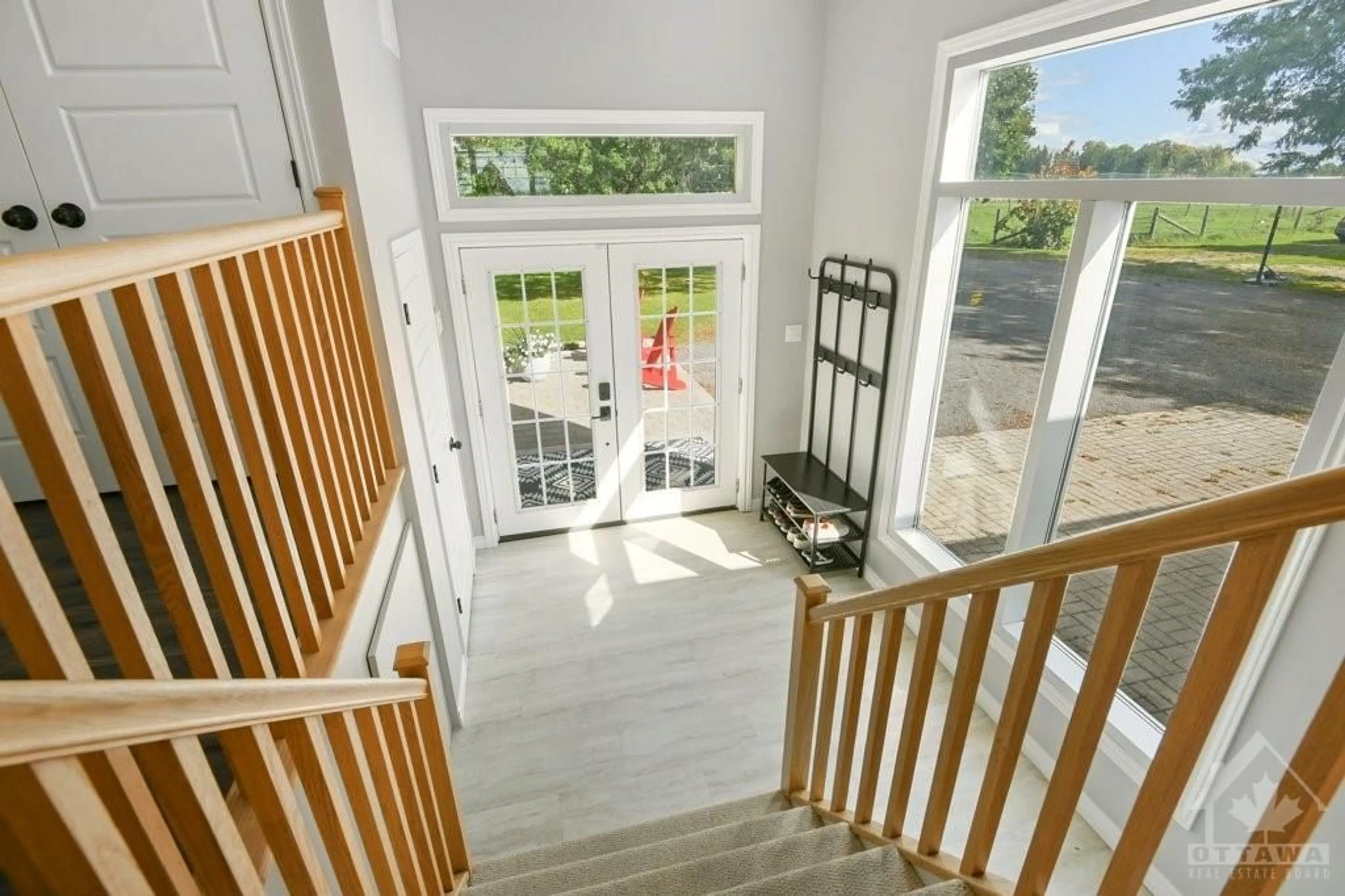 Indoor entryway, wood floors for 4835 APPLETON SIDE Rd, Almonte Ontario K0A 1A0