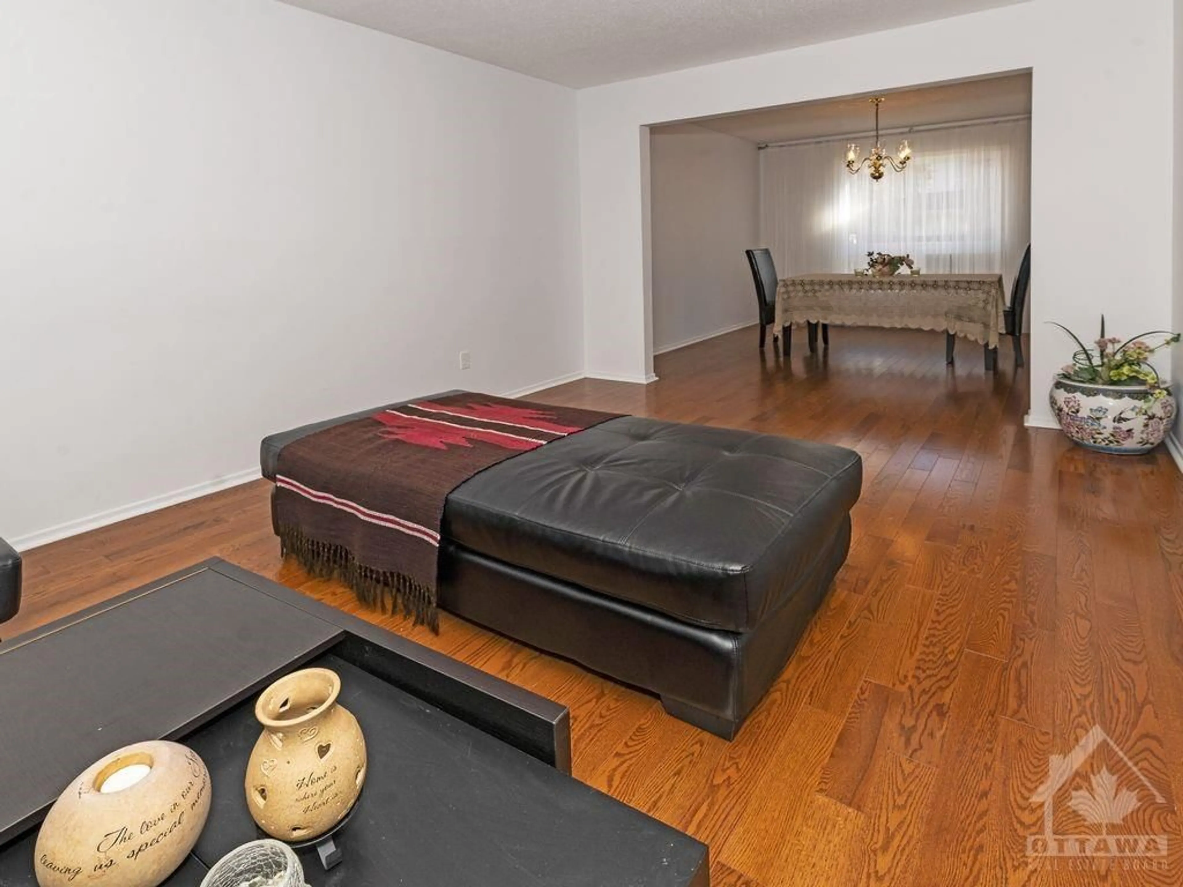 Living room, wood floors for 23 PITTAWAY Ave, Ottawa Ontario K1G 4P8