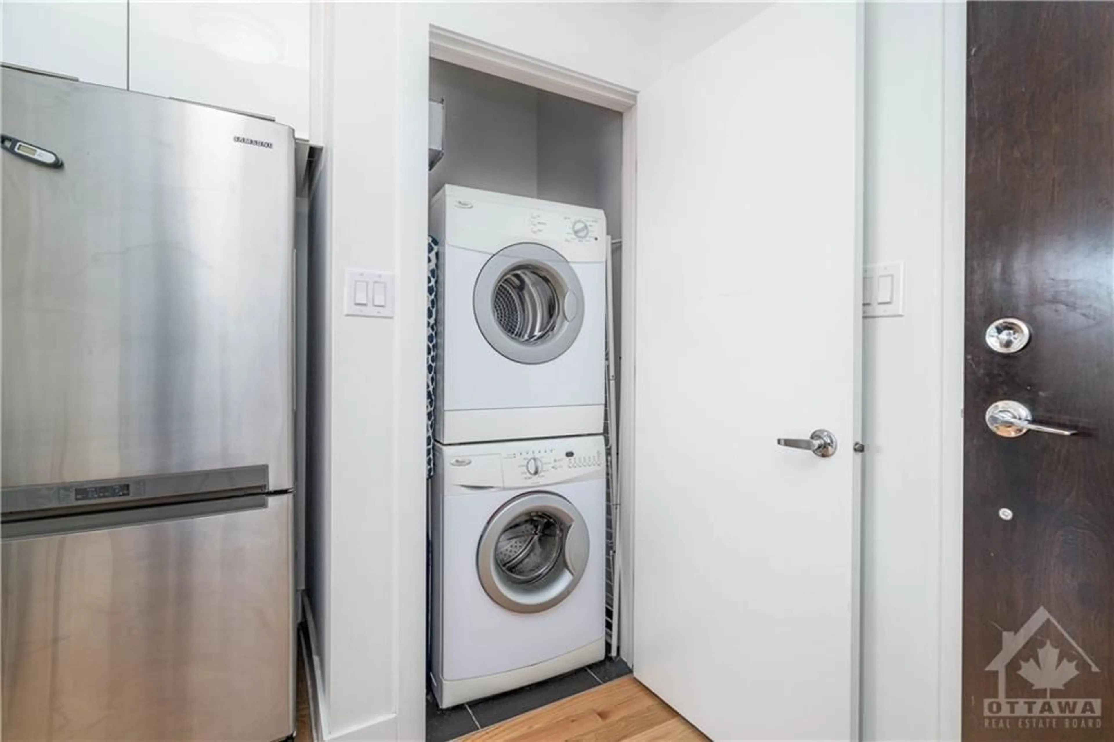 Laundry room for 101 RICHMOND Rd #411, Ottawa Ontario K1Z 0A6