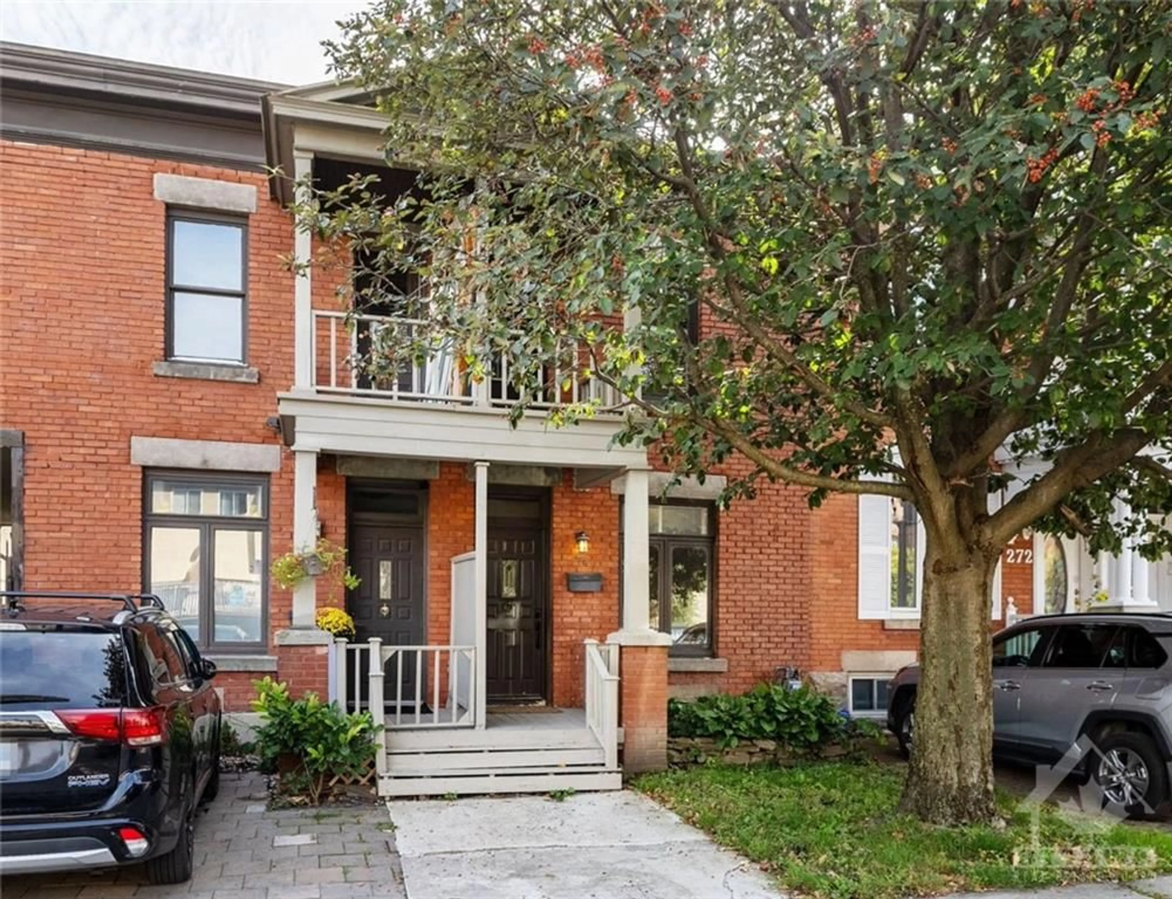 Home with brick exterior material for 274 MURRAY St, Ottawa Ontario K1N 5N2