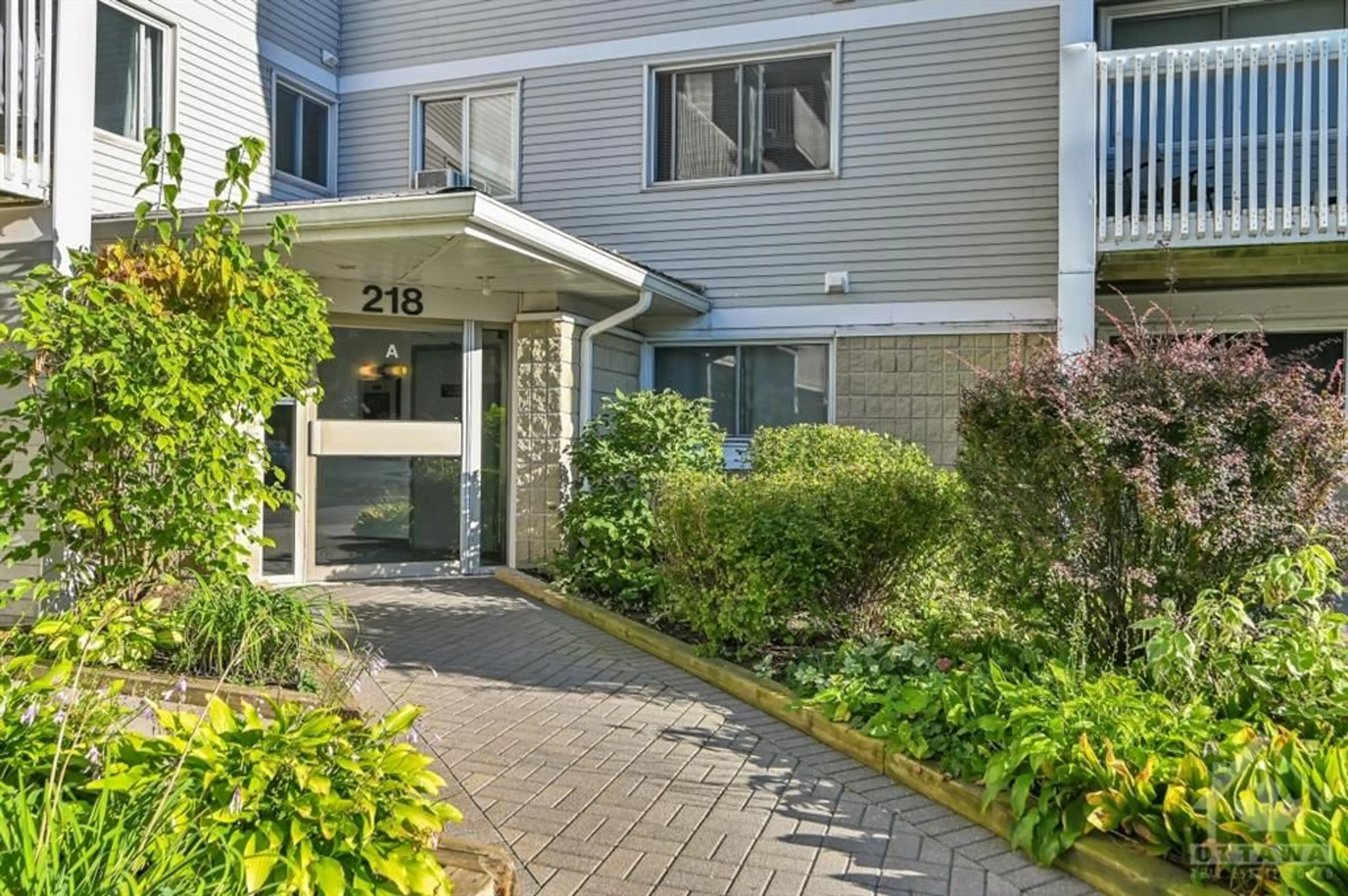 A pic from exterior of the house or condo for 218 VIEWMOUNT Dr #308, Ottawa Ontario K2E 7X5