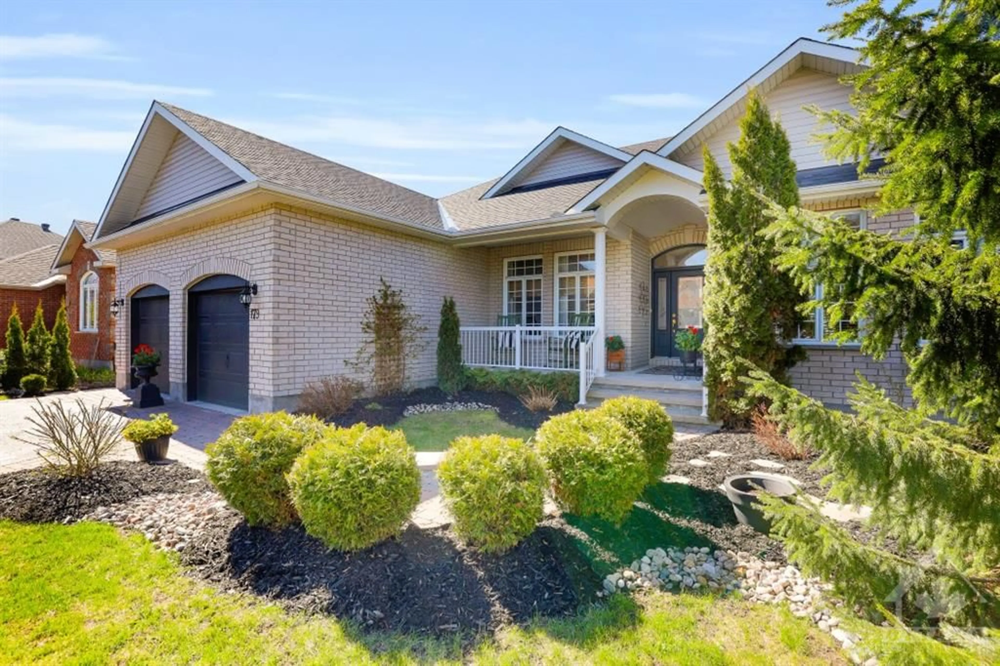 Frontside or backside of a home, the street view for 179 GLENNCASTLE Dr, Carp Ontario K0A 1L0