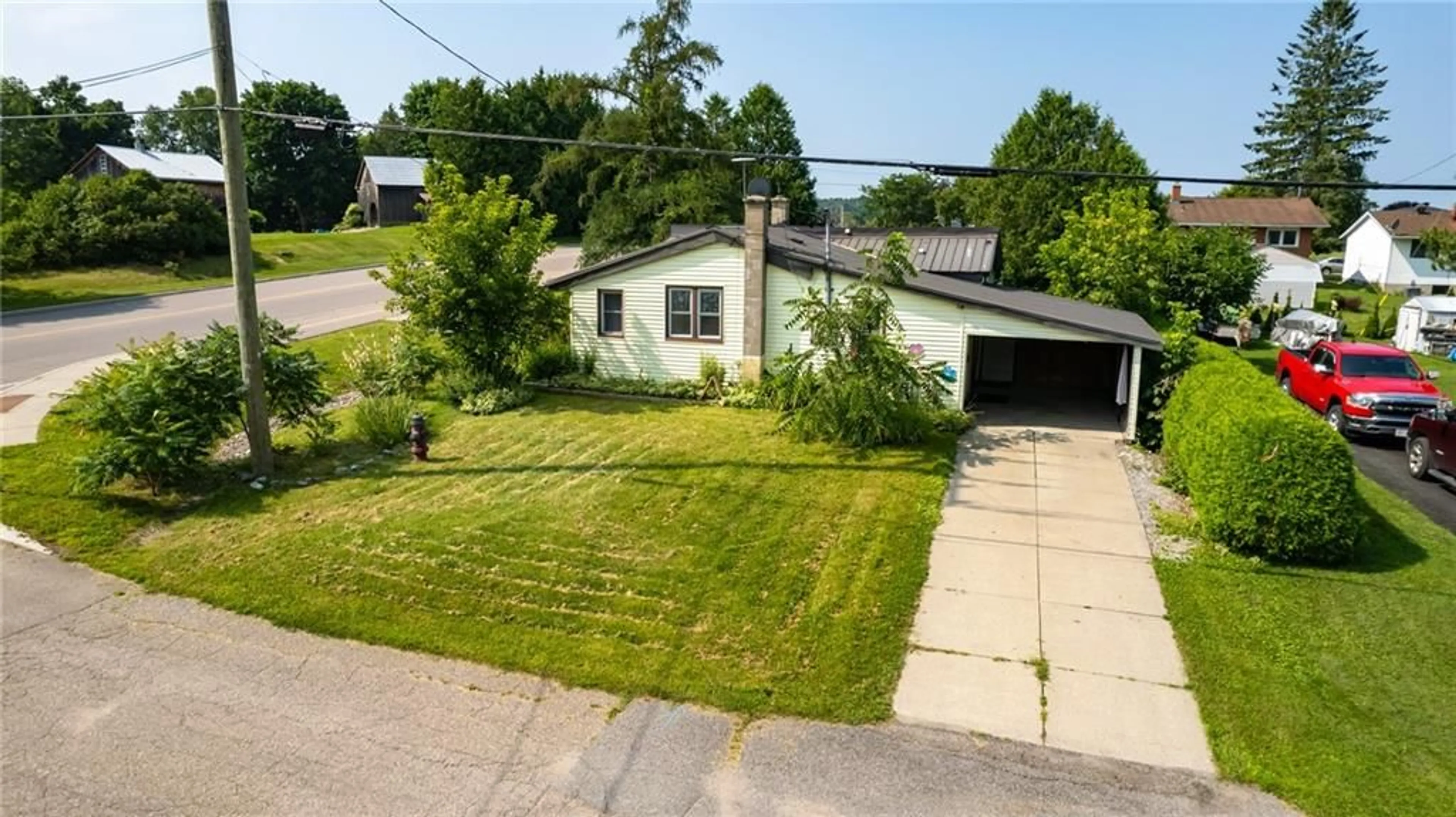 Frontside or backside of a home, the street view for 338 BARNET Blvd, Renfrew Ontario K7V 2M7