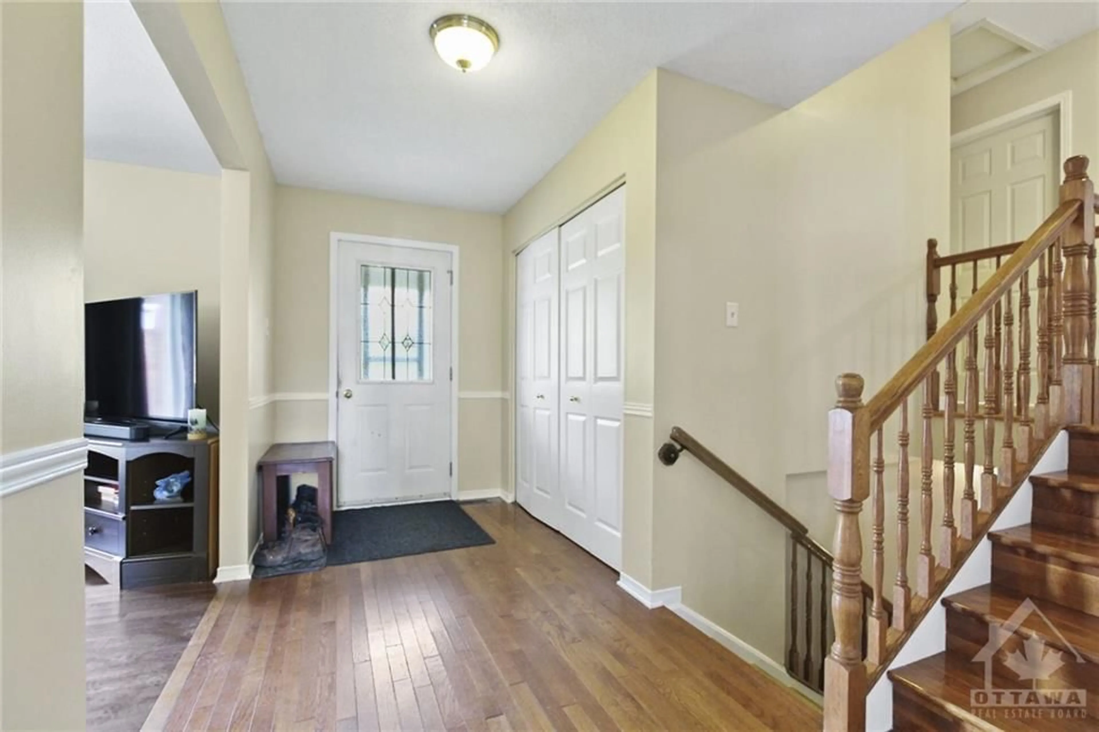 Indoor entryway, wood floors for 561 RIVER Rd, Braeside Ontario K0A 1G0