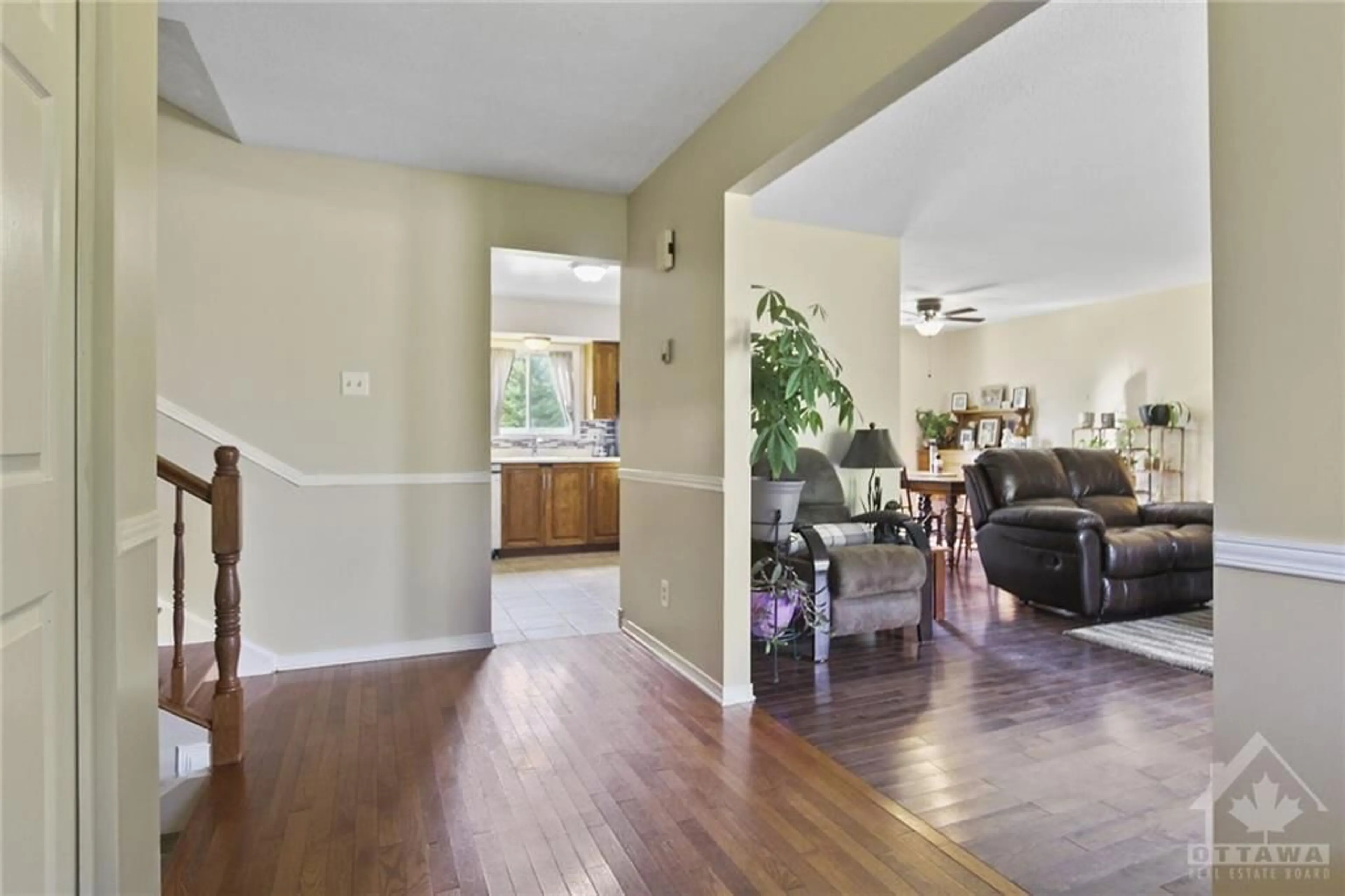 Indoor foyer, wood floors for 561 RIVER Rd, Braeside Ontario K0A 1G0