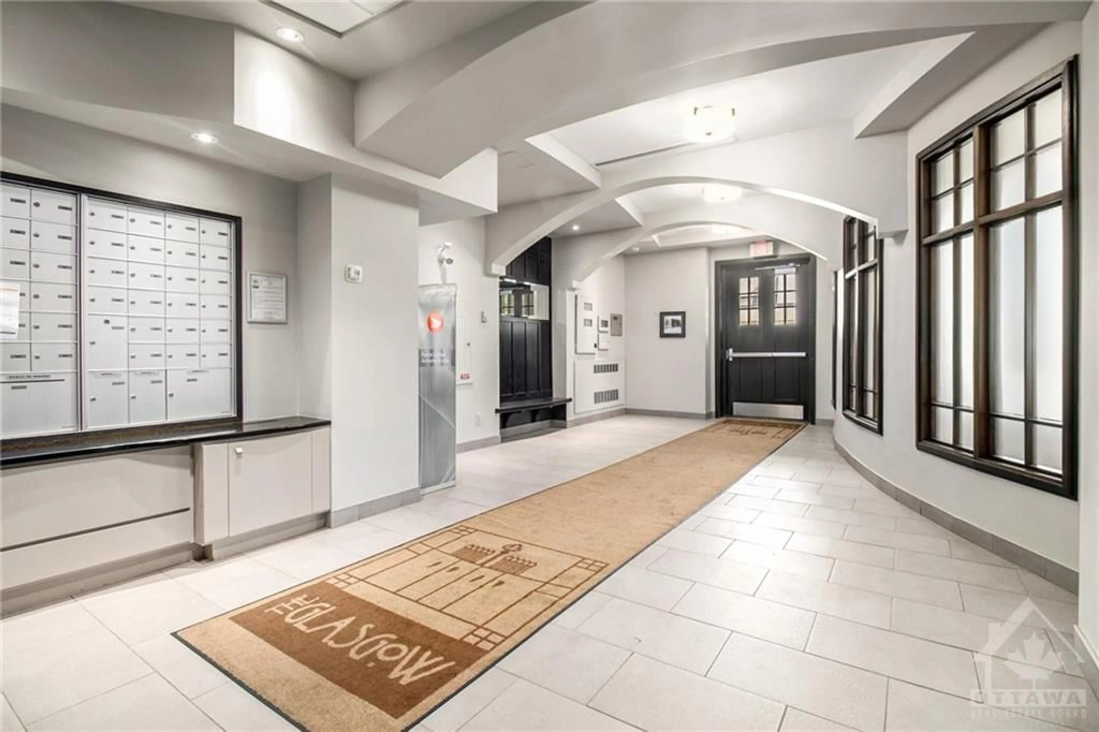 Indoor foyer, unknown floor for 290 POWELL Ave #205, Ottawa Ontario K1S 5T4