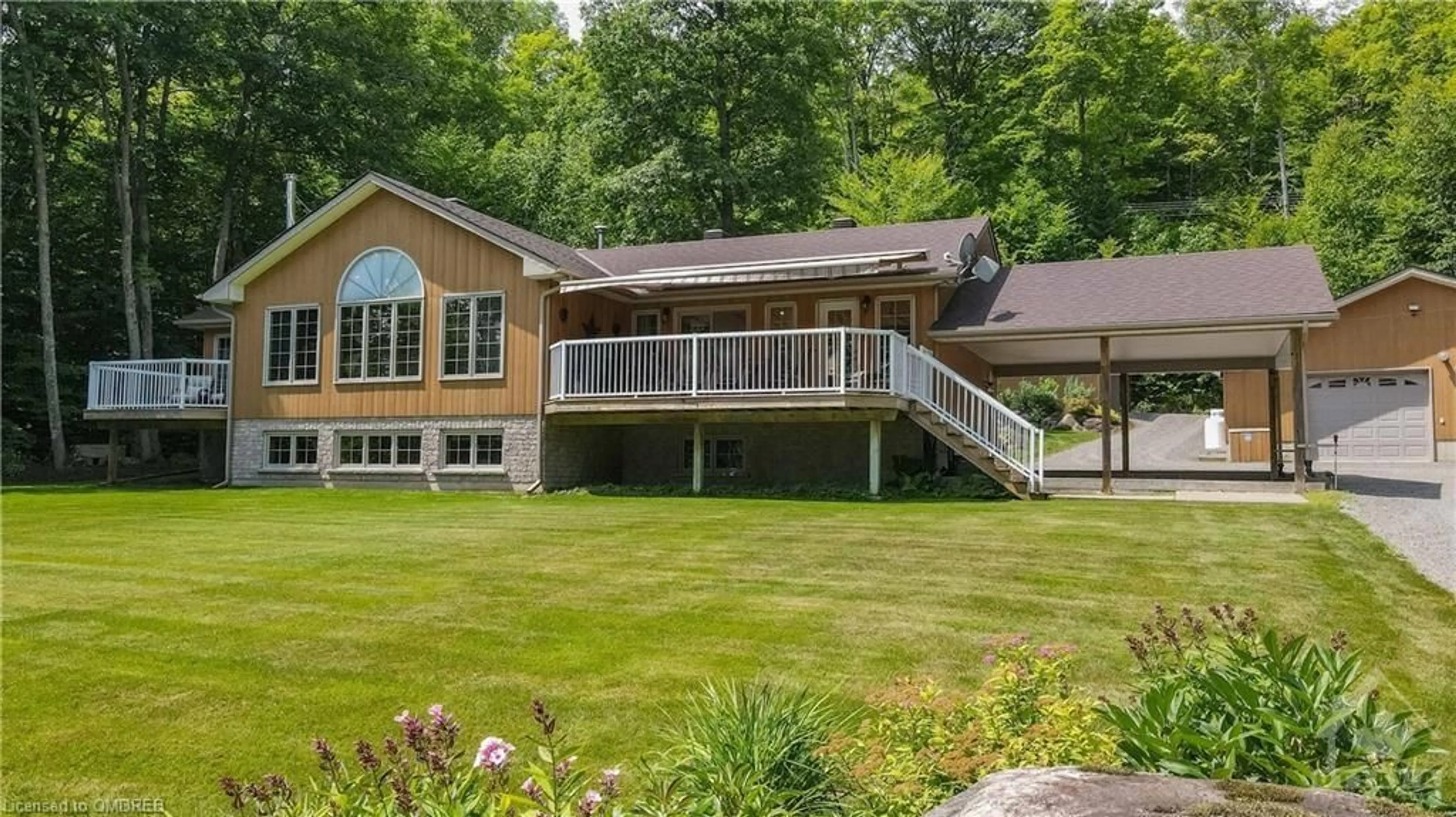 Frontside or backside of a home for 165 LAKESHORE Dr, Combermere Ontario K0J 1L0