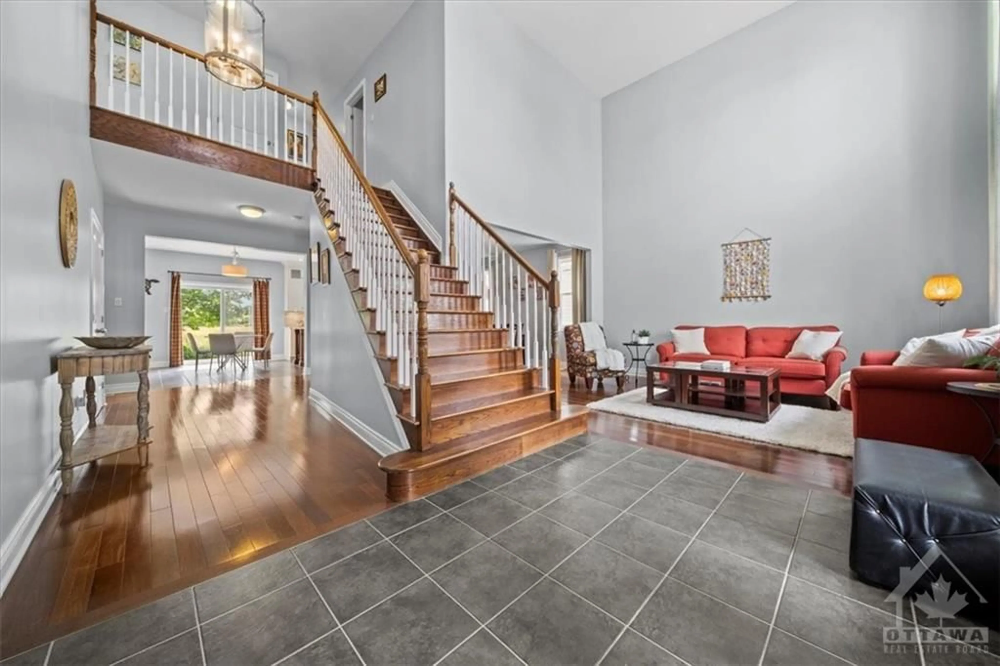 Indoor foyer, wood floors for 442 LANDSWOOD Way, Ottawa Ontario K2S 0A4