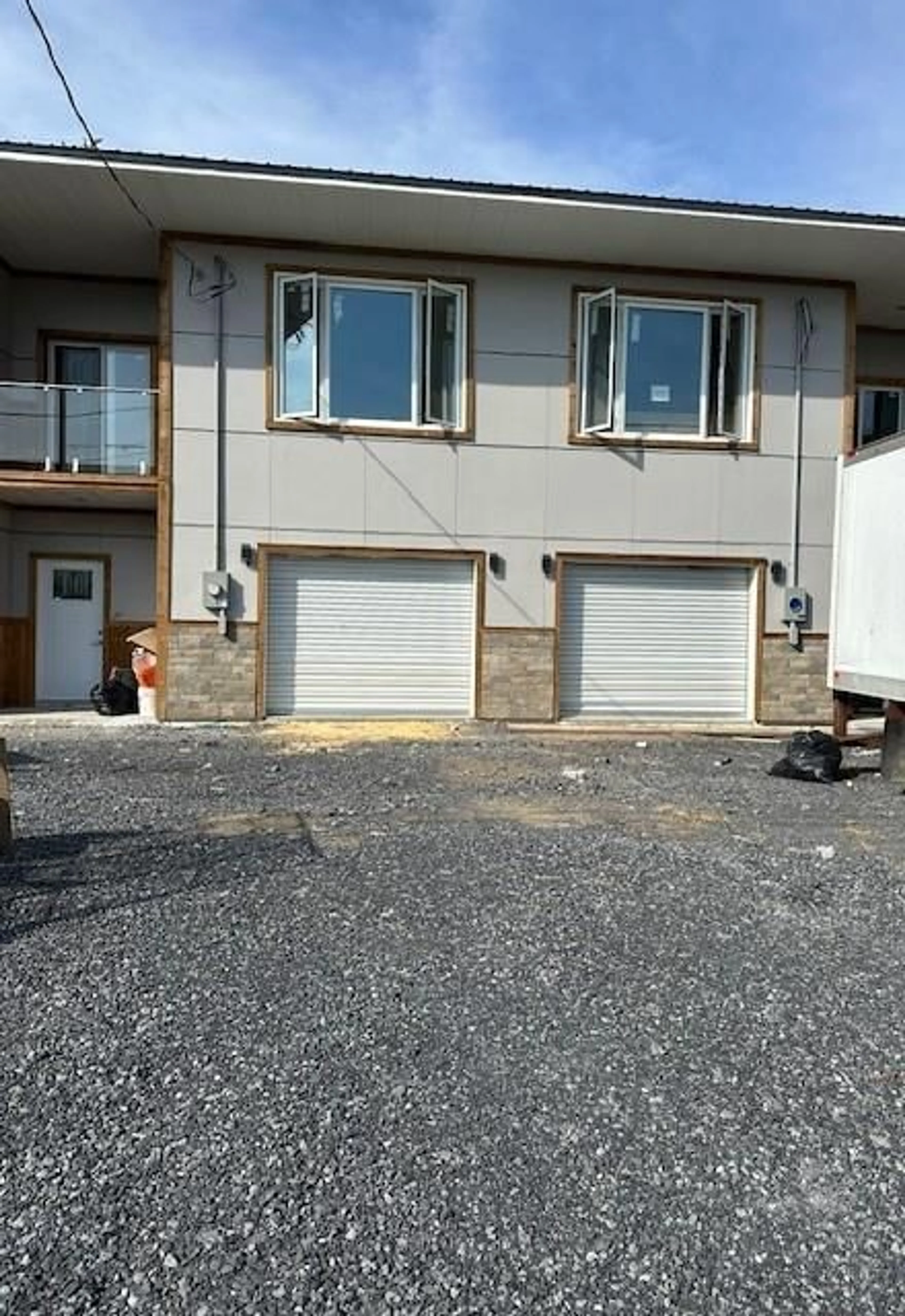 A pic from exterior of the house or condo for 14 KING St, Cornwall Ontario K6A 2R2