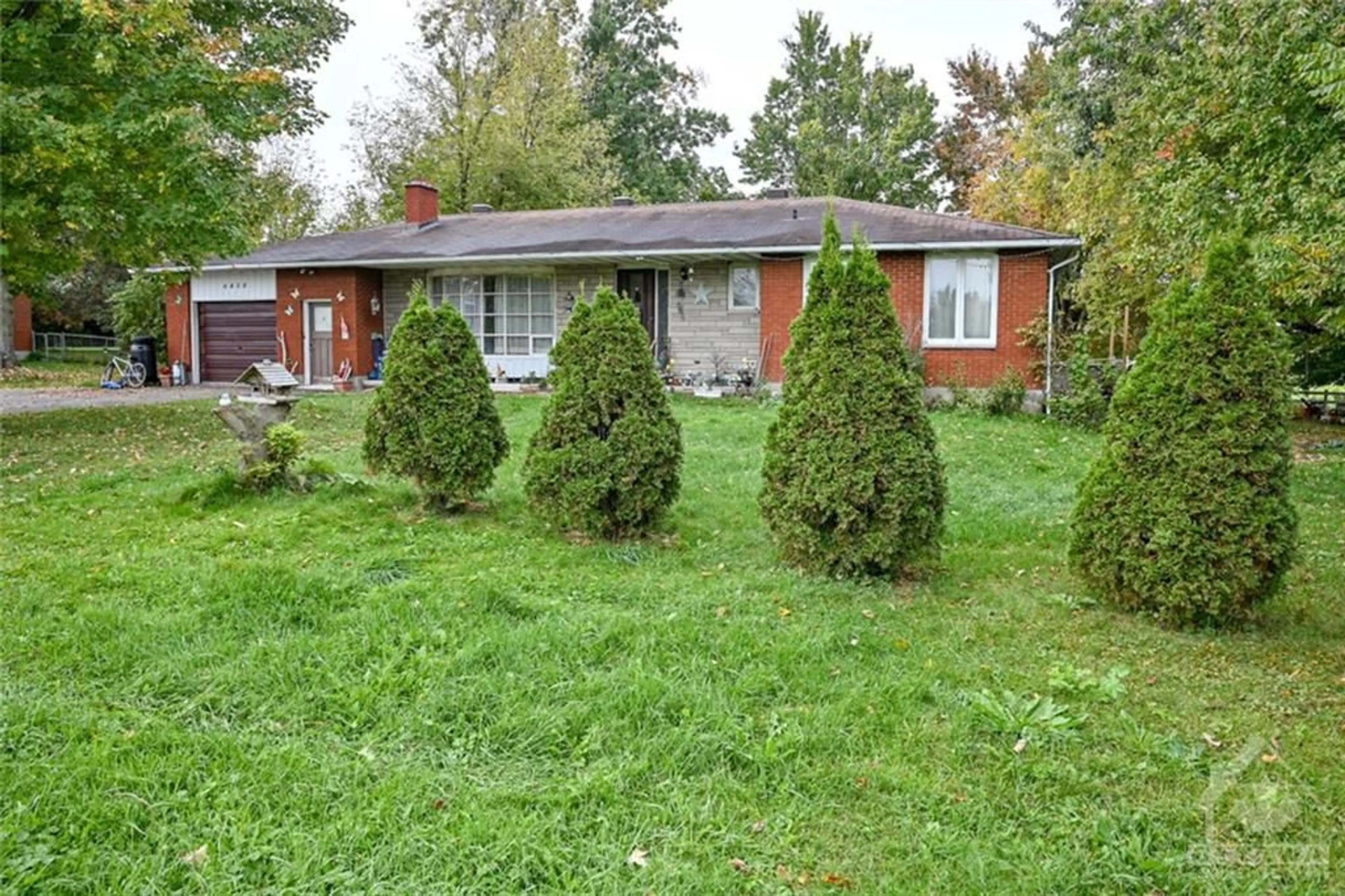 Cottage for 6458 FOURTH LINE Rd, North Gower Ontario K0A 2T0