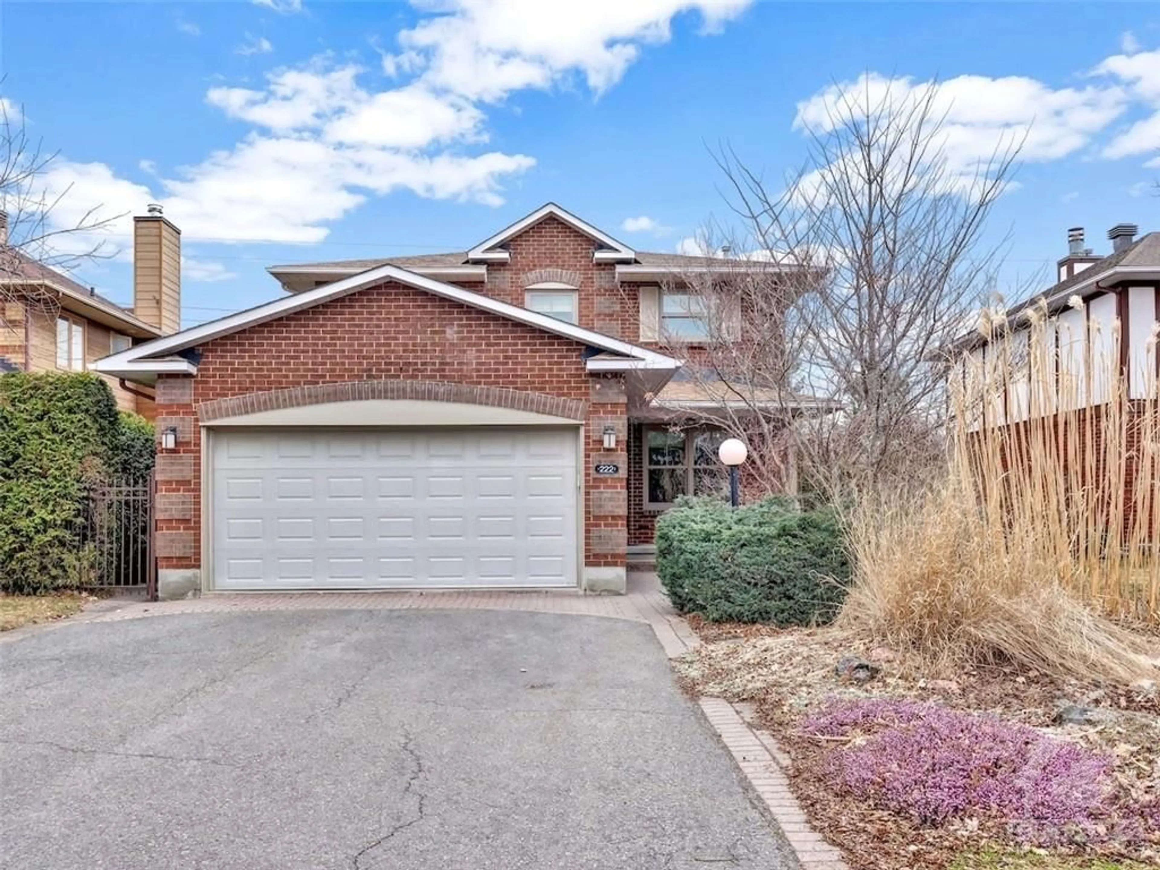 A pic from exterior of the house or condo, the street view for 222 WALDEN Dr, Ottawa Ontario K2K 2K6