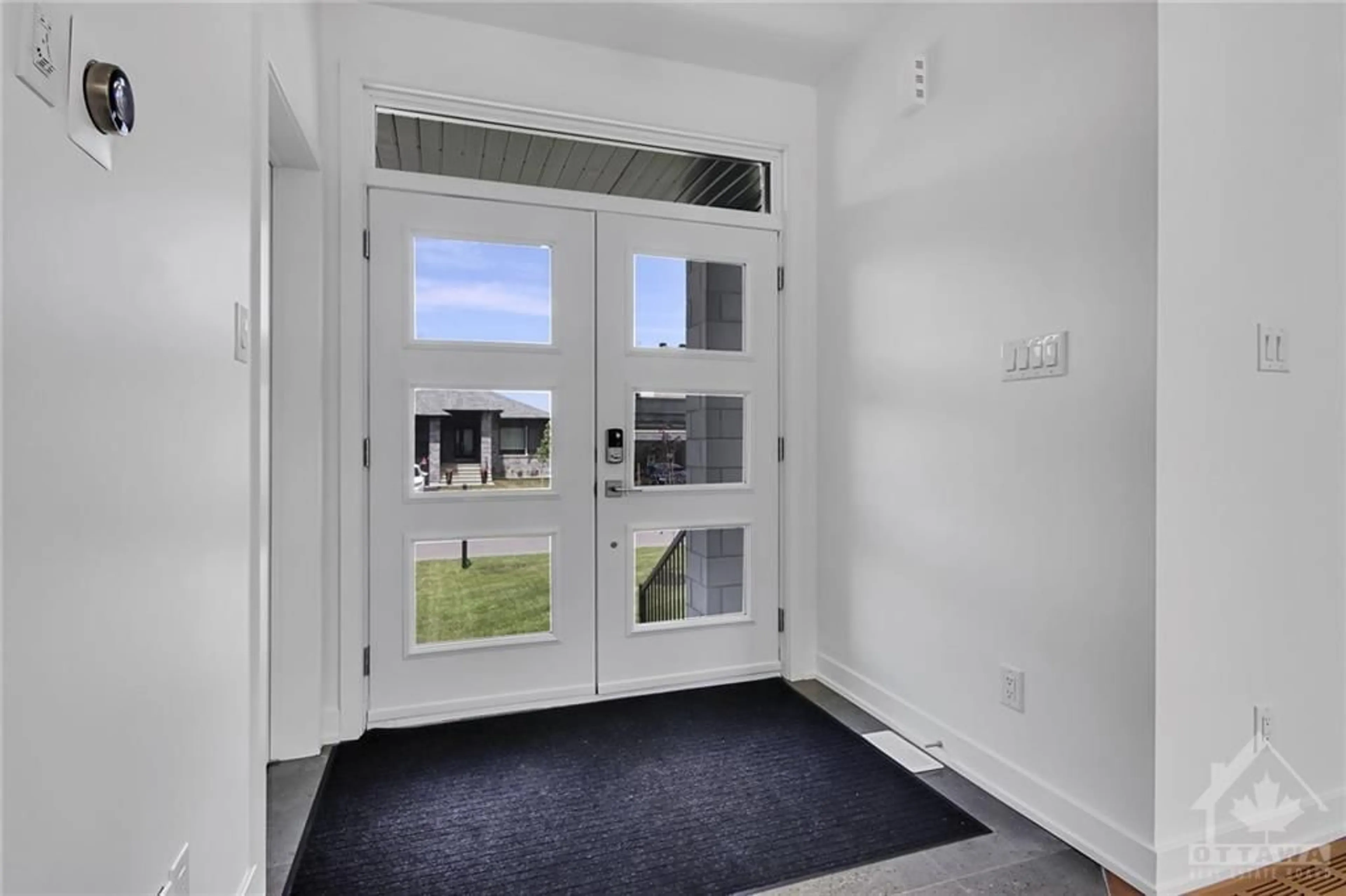 Indoor entryway, wood floors for 513 BARRAGE St, Casselman Ontario K0A 1M0