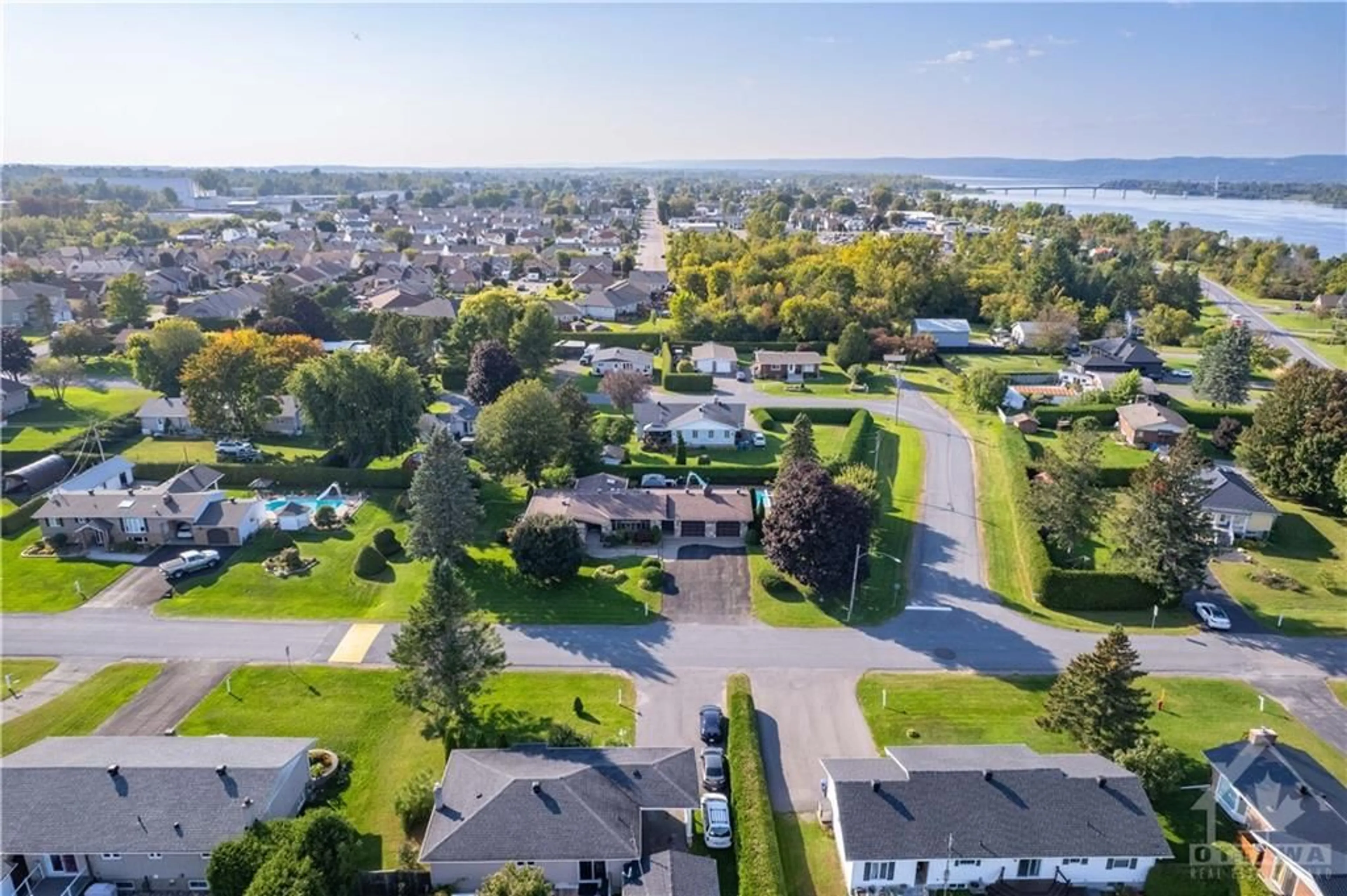 A pic from exterior of the house or condo, the street view for 10 ORCHARD St, Hawkesbury Ontario K6A 2V7