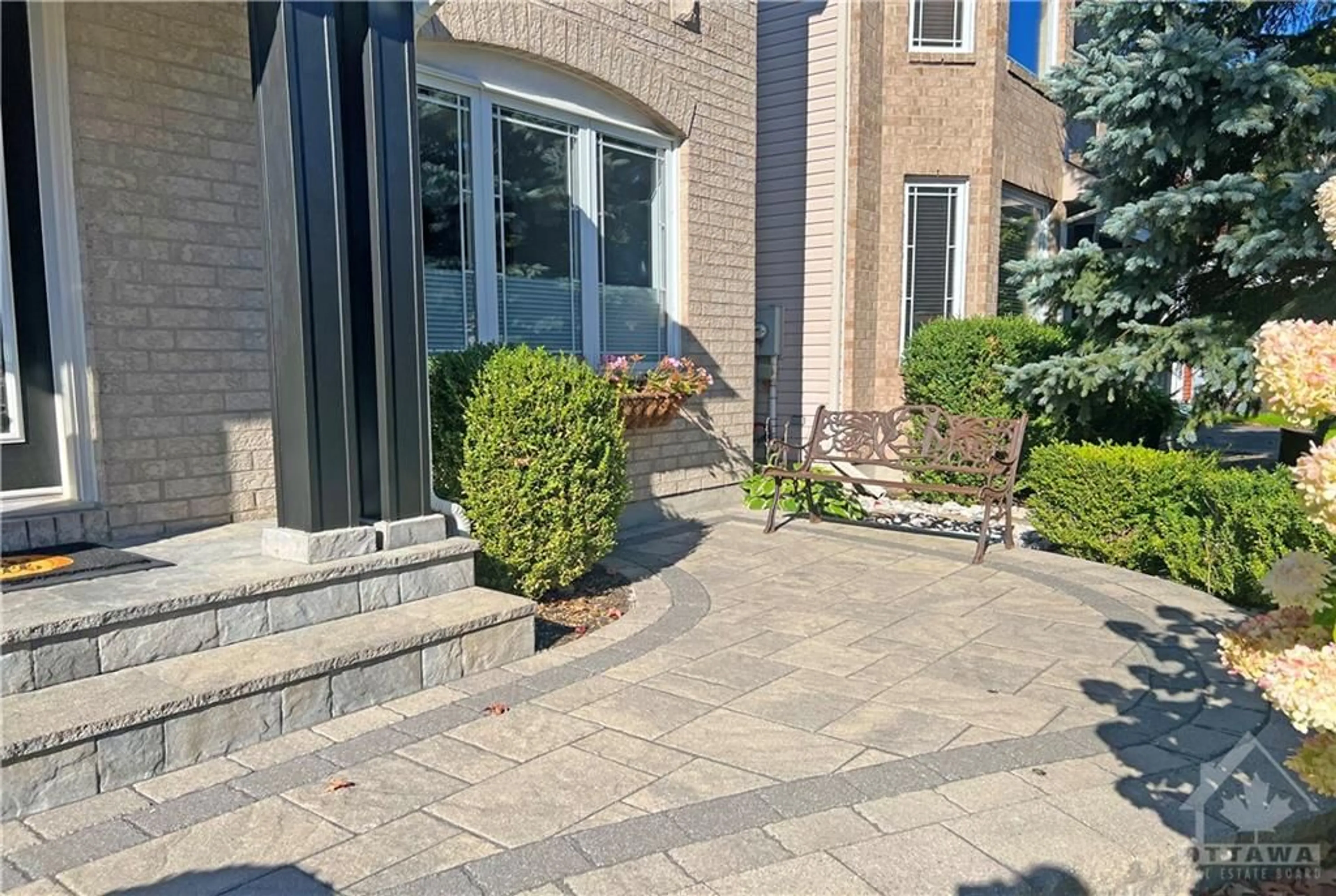 Patio, the street view for 2210 CLERMONT Cres, Orleans Ontario K4A 4W5