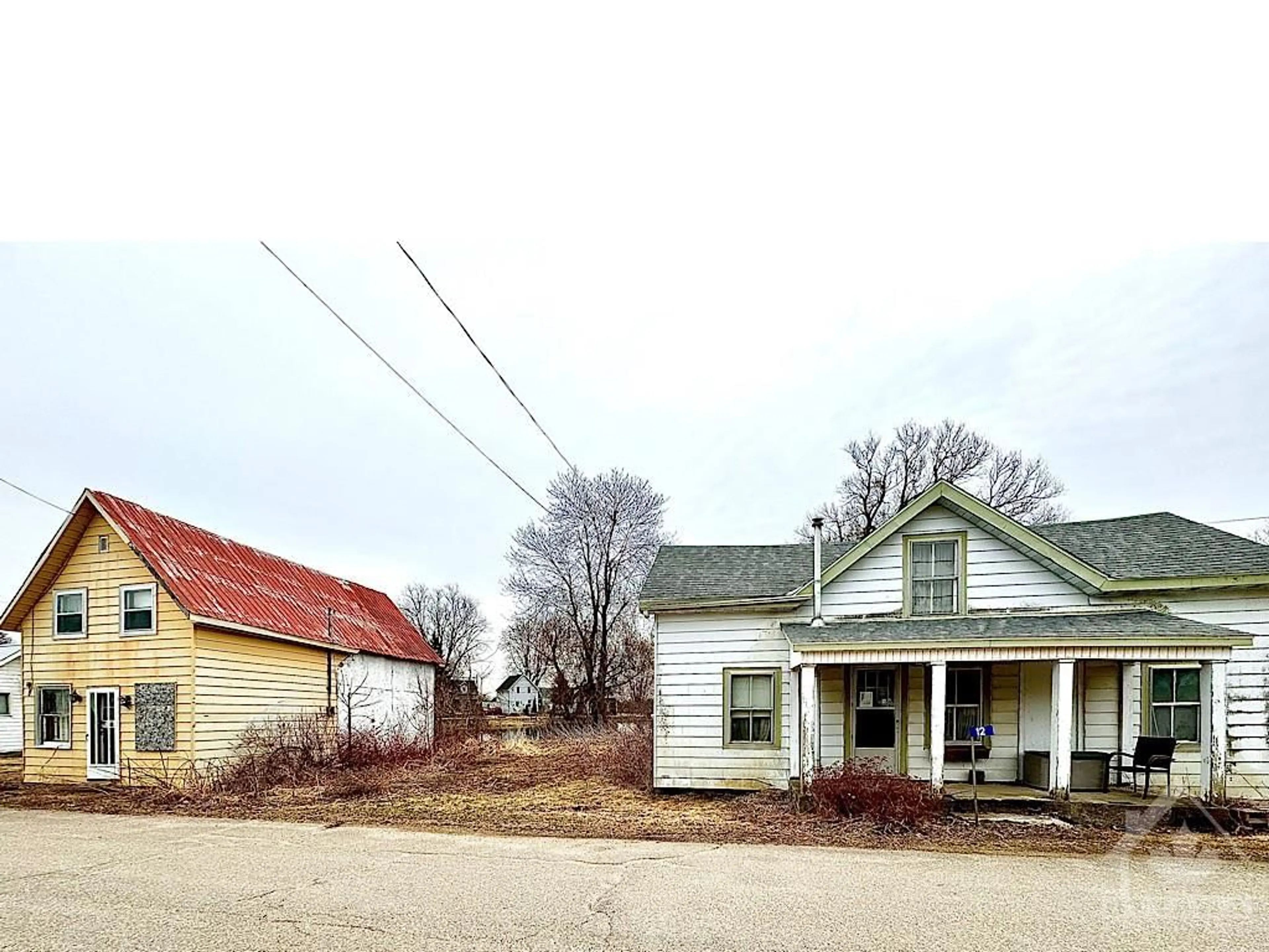 Frontside or backside of a home, the street view for 12 VICTORIA St, Jasper Ontario K0G 1G0