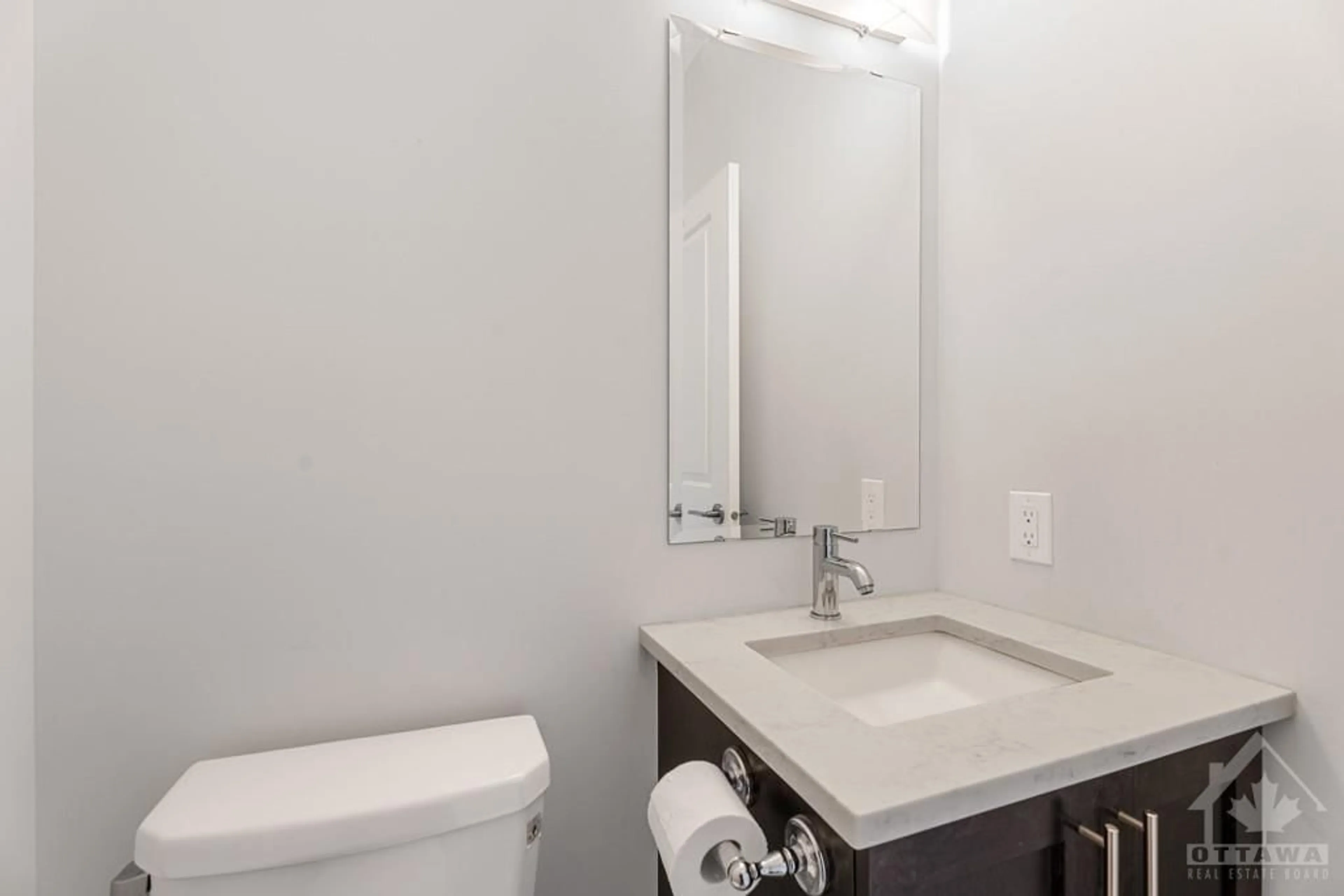 Standard bathroom, not visible floor for 734 CAPRICORN Cir, Ottawa Ontario K4M 0J4