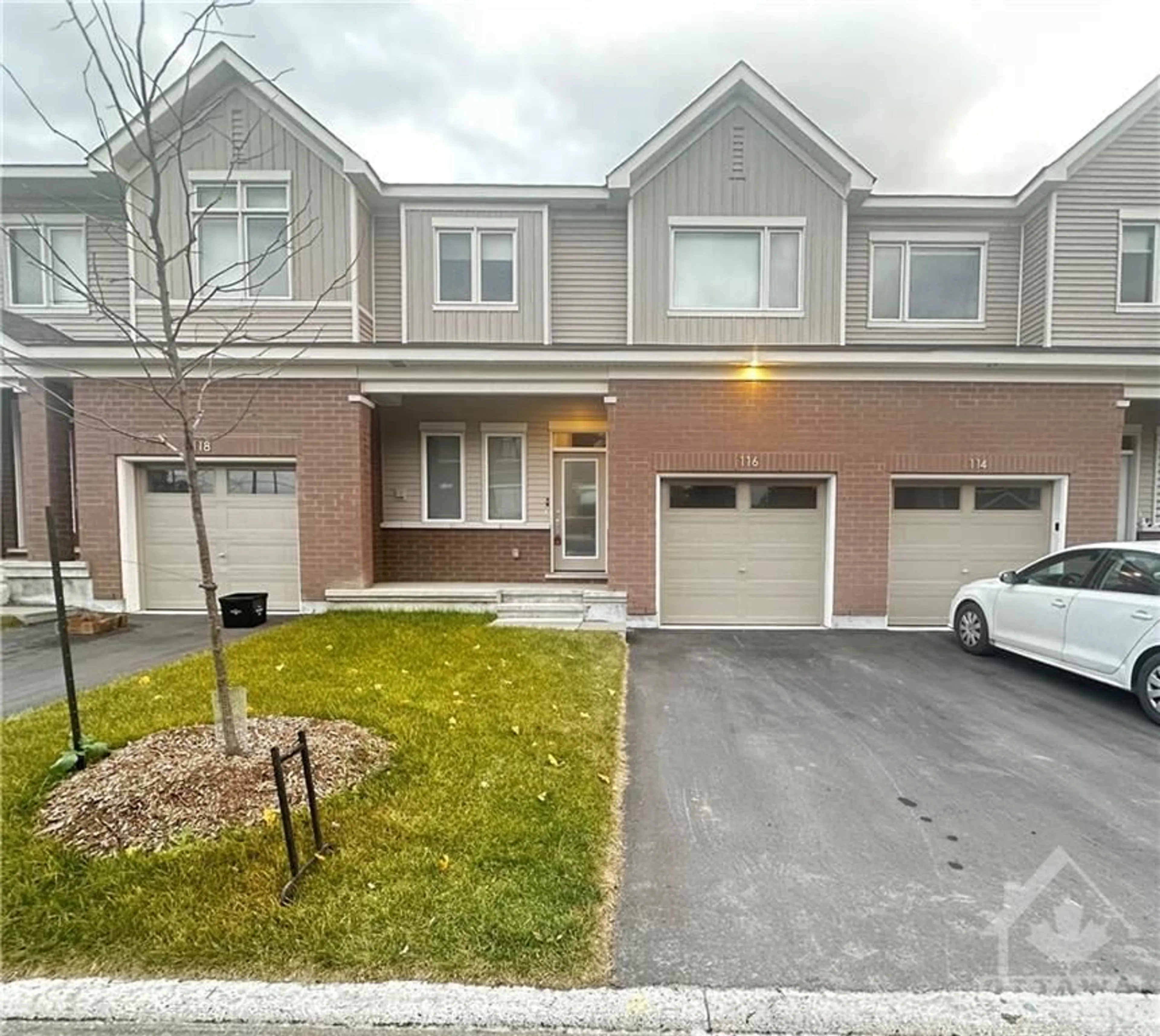 A pic from exterior of the house or condo, the street view for 116 PIZZICATO St, Orleans Ontario K1W 0S2