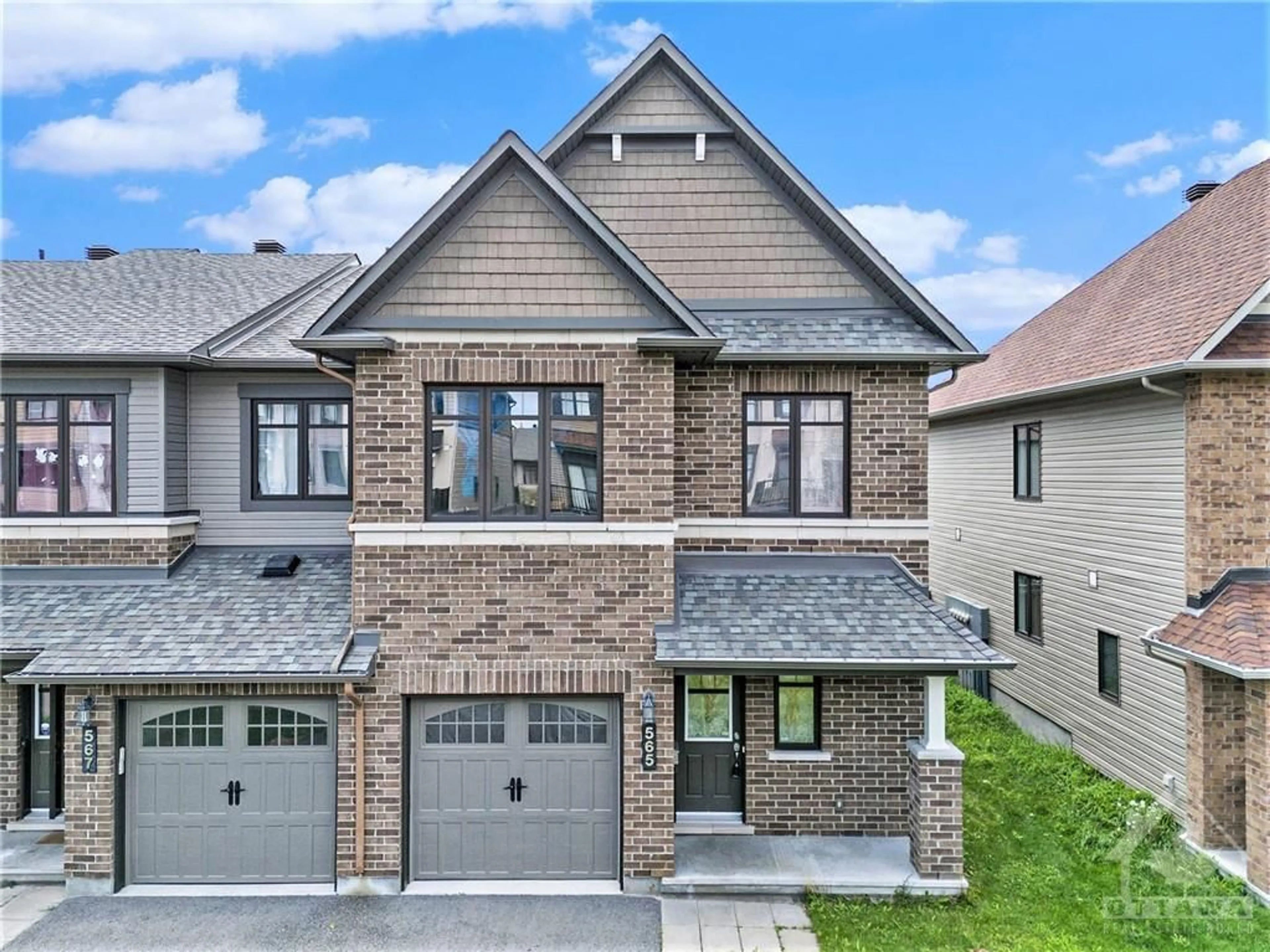 Home with brick exterior material for 565 PETRICHOR Cres, Orleans Ontario K4A 0Y4