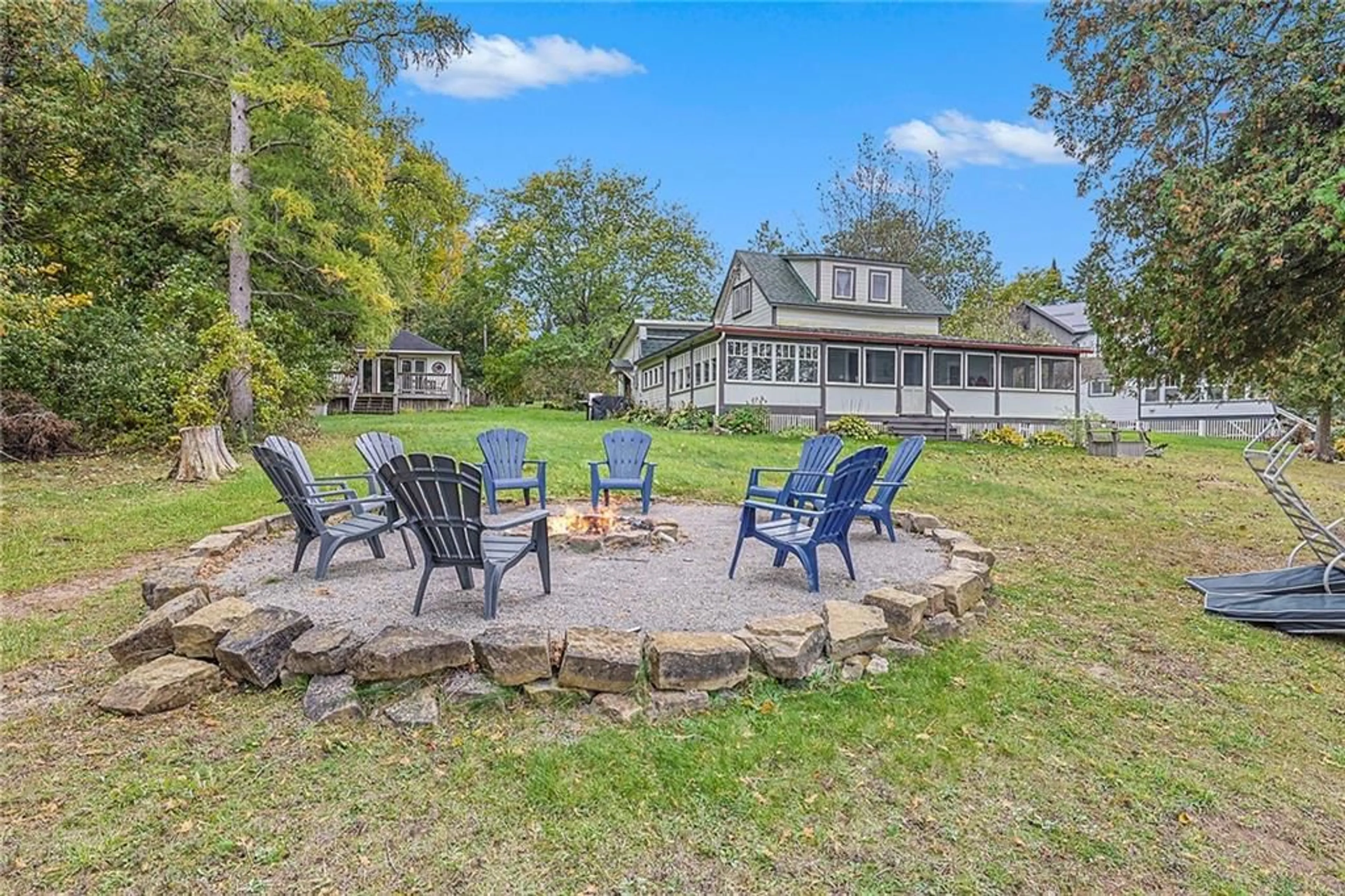 Patio, cottage for 14 R3 Rd, Lombardy Ontario K0G 1L0