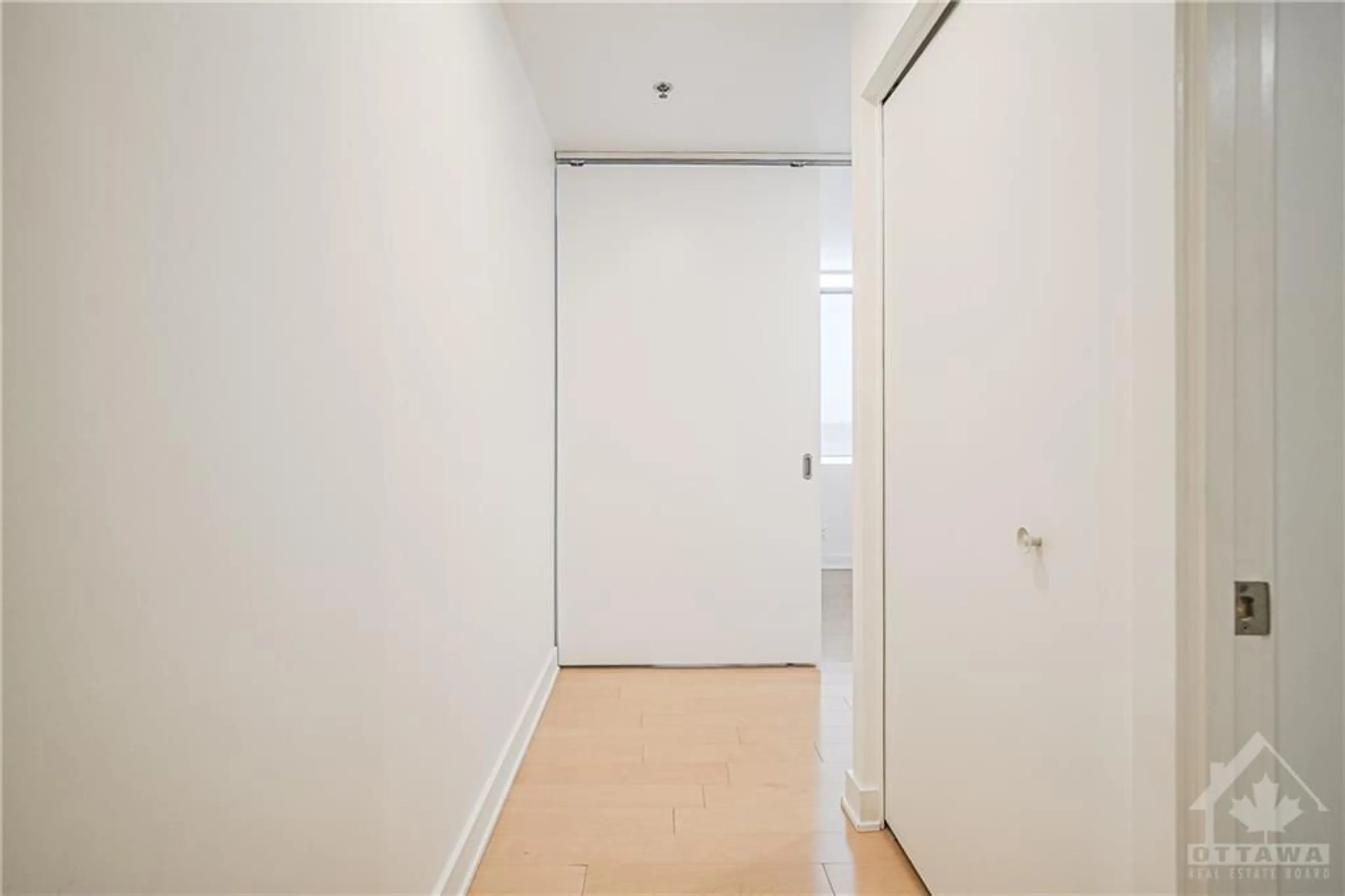 Other indoor space, not visible floor for 360 MCLEOD St #503, Ottawa Ontario K2P 1A9