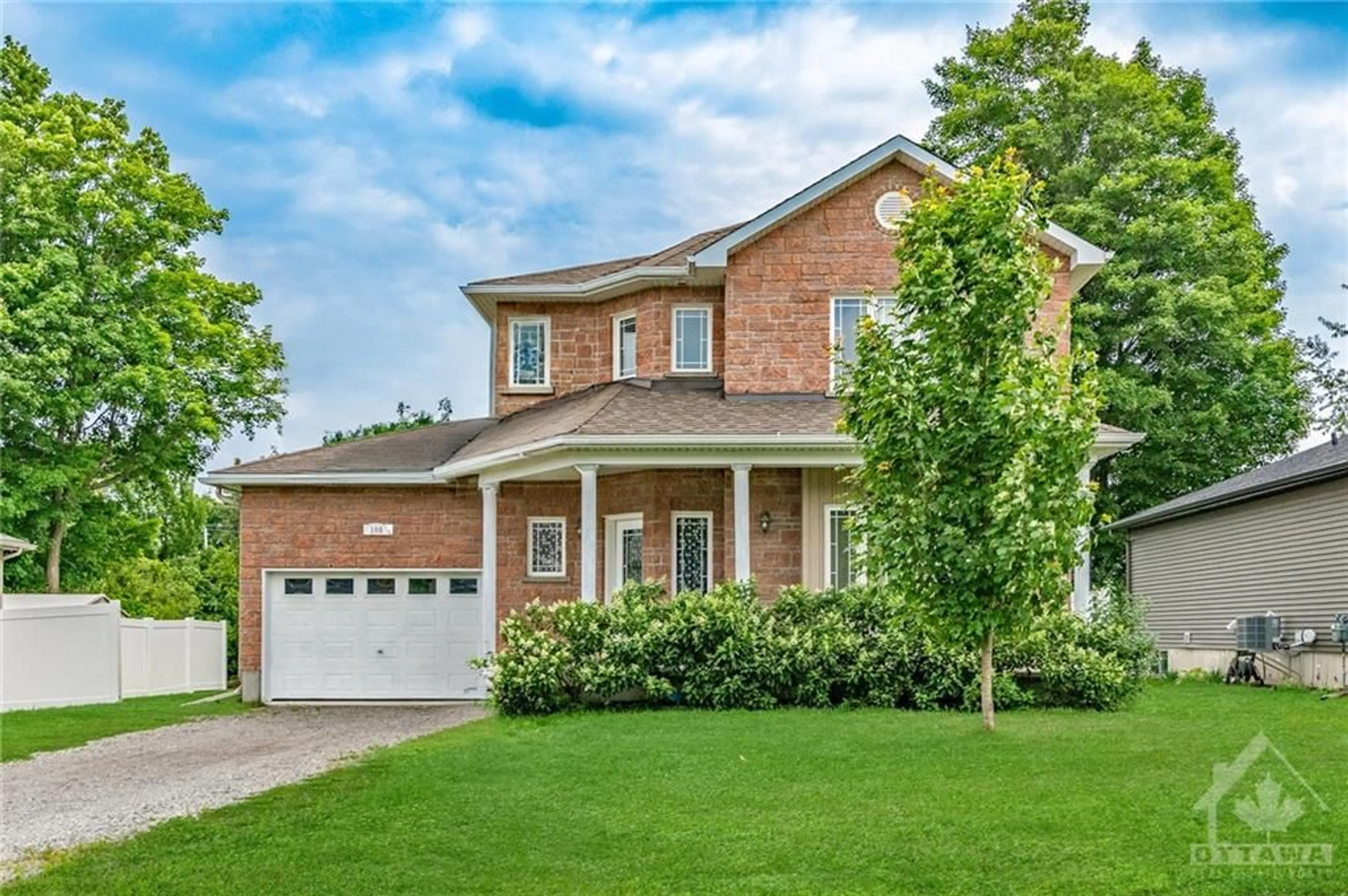 Home with brick exterior material for 108 SOPHIE Lane, Merrickville Ontario K0G 1N0