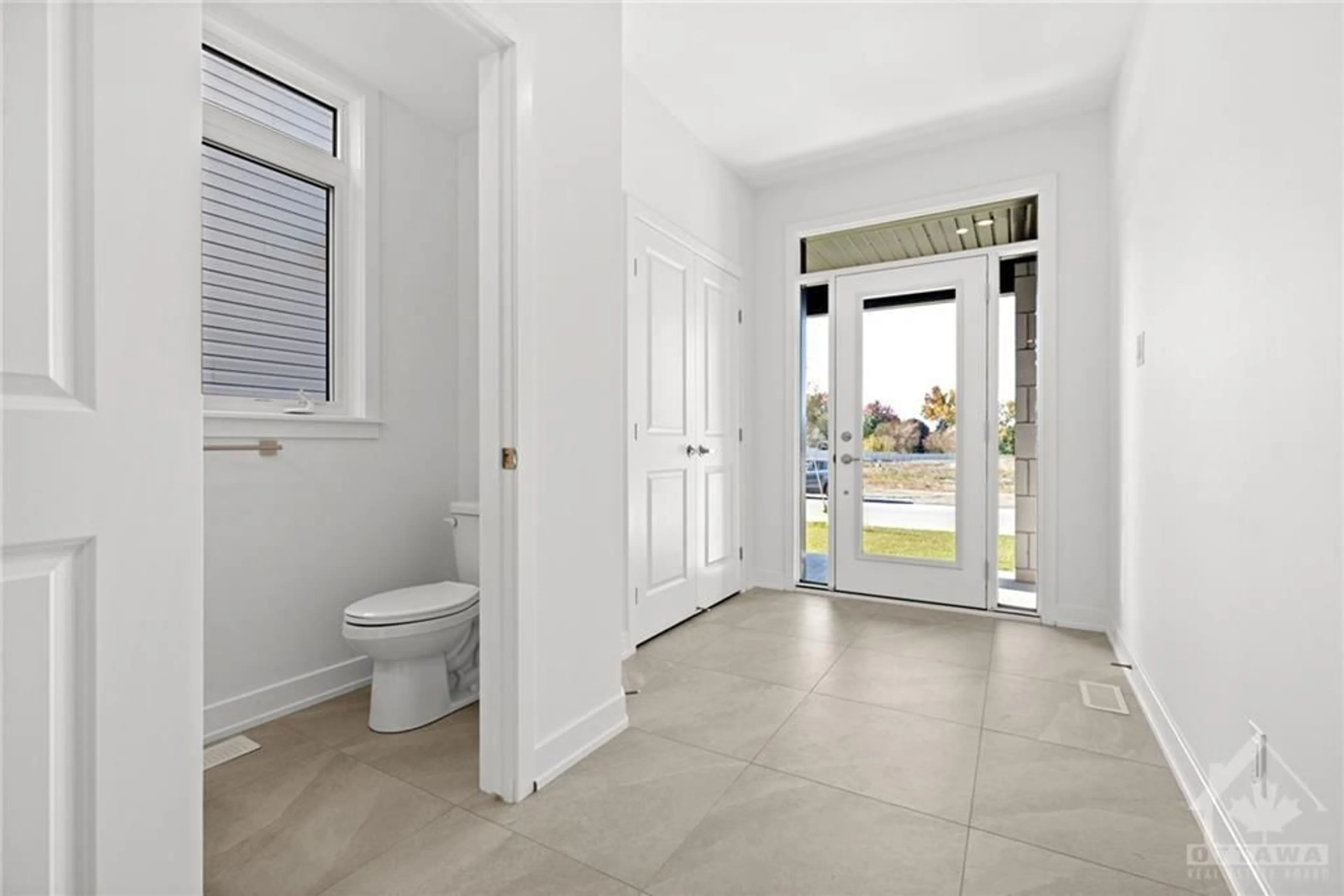 Bathroom, ceramic floors for 120 BIG DIPPER St, Ottawa Ontario K4M 0L2