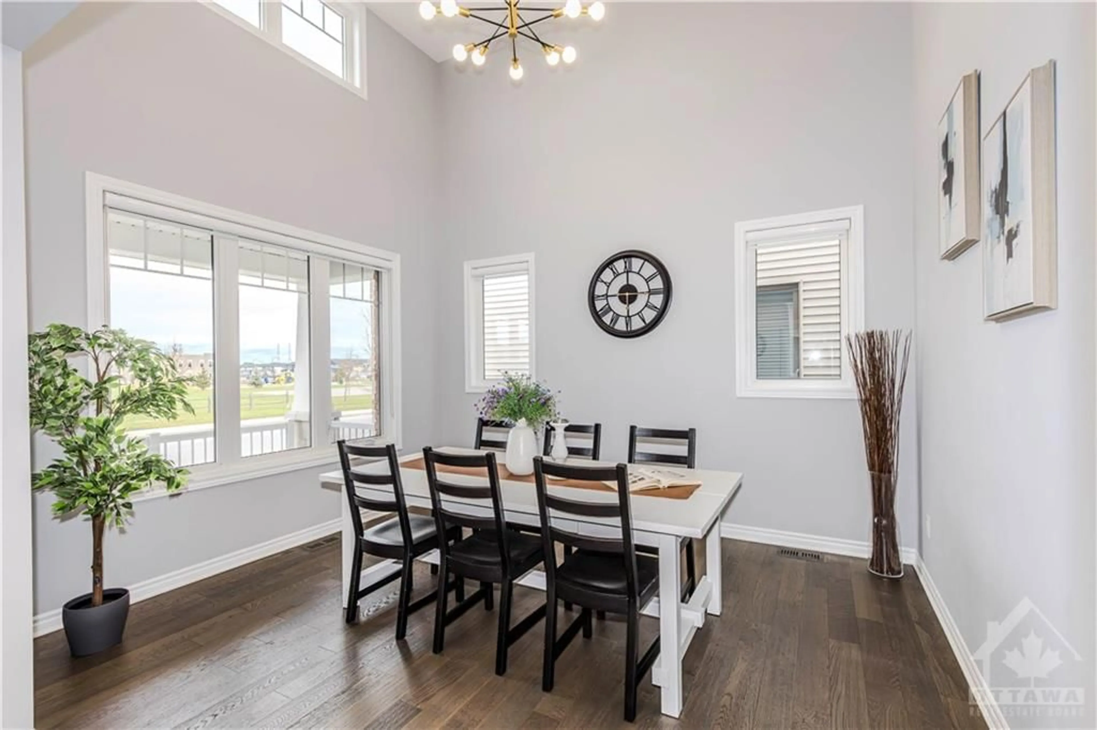 Dining room, wood floors, cottage for 910 RUBICON Pl, Ottawa Ontario K2V 0R1