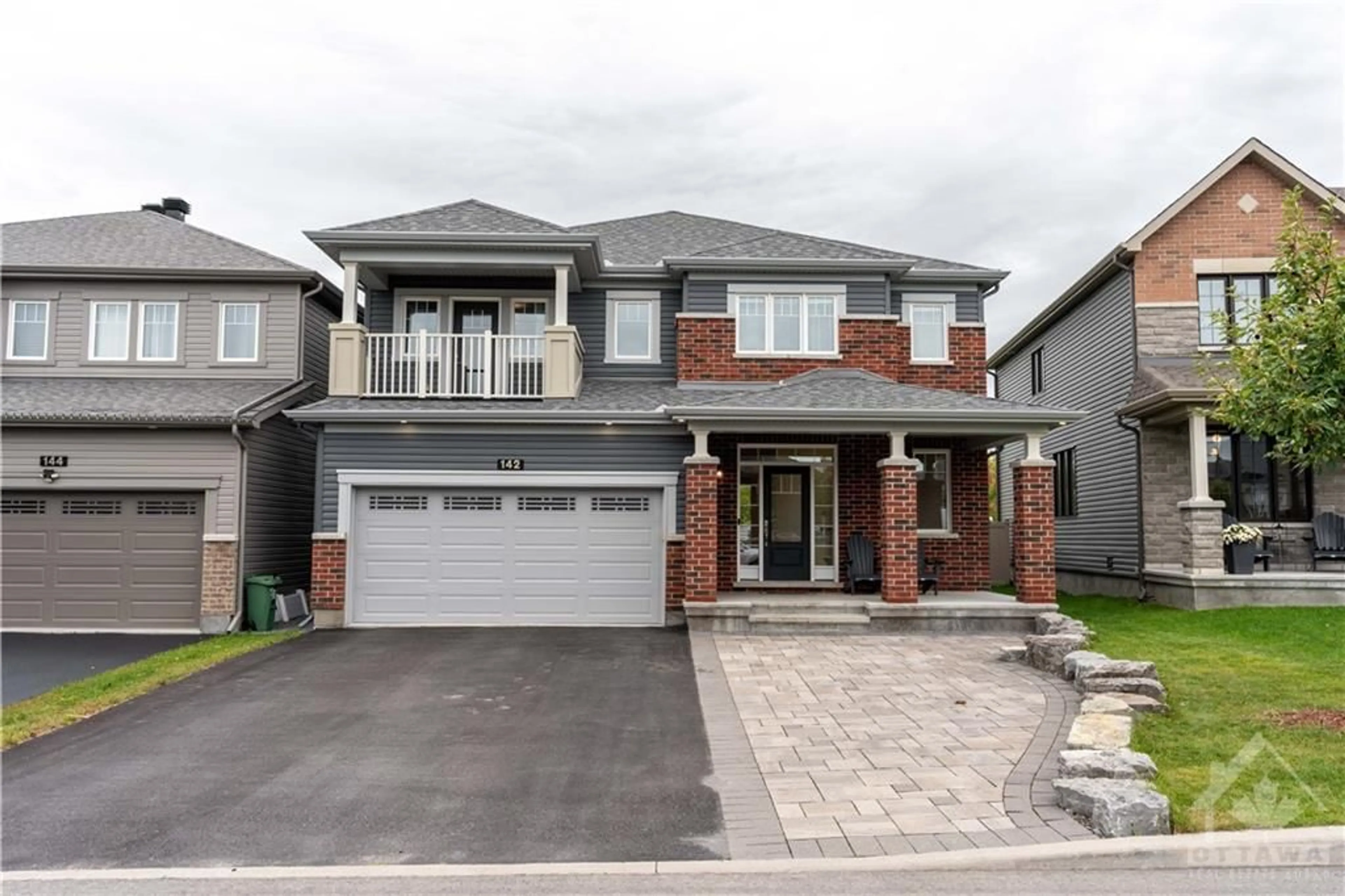 Home with brick exterior material for 142 DISCOVERY Cres, Stittsville Ontario K2S 0Z8