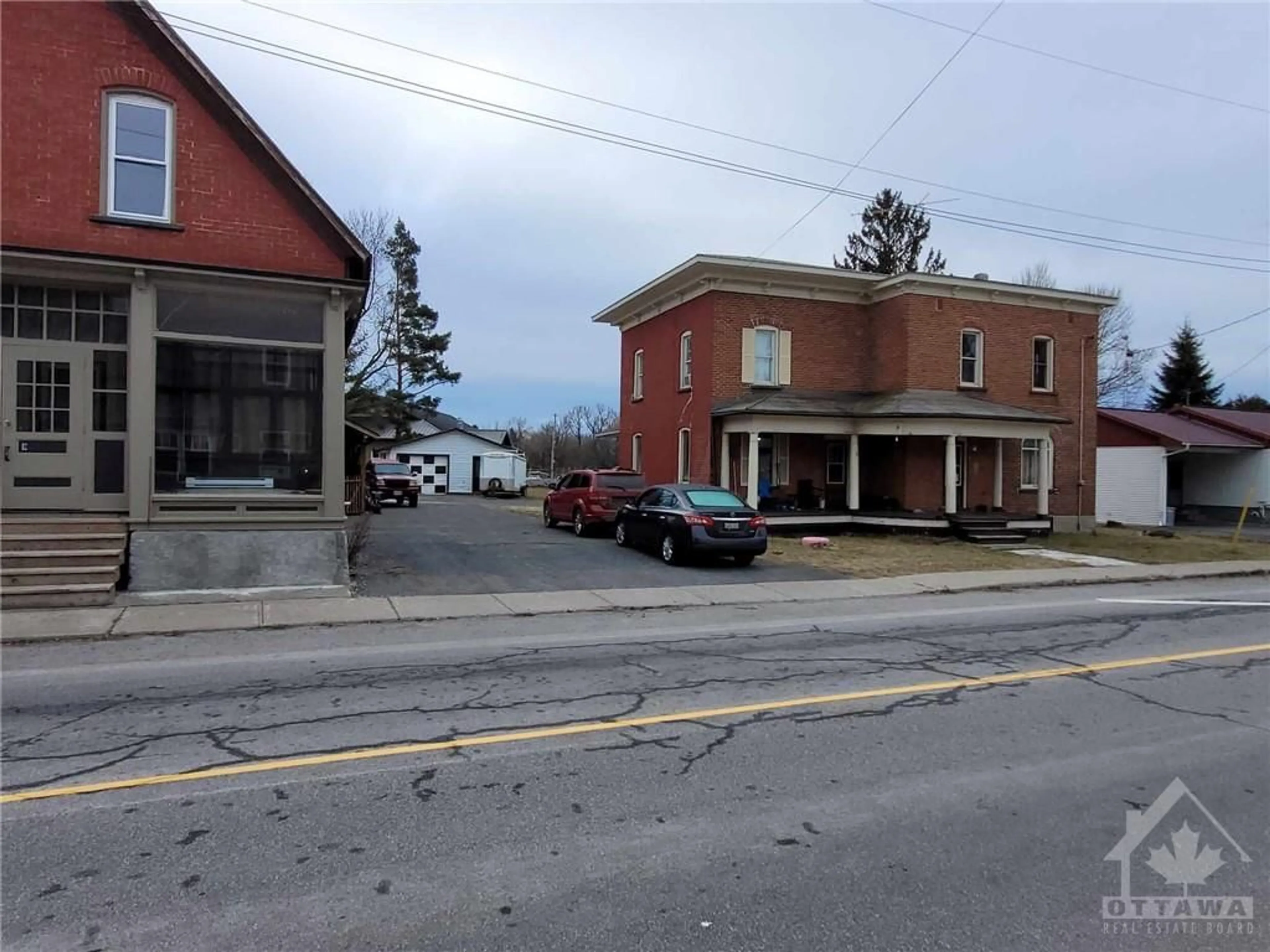 A pic from exterior of the house or condo, the street view for 6-10 LABROSSE St, Moose Creek Ontario K0C 1W0