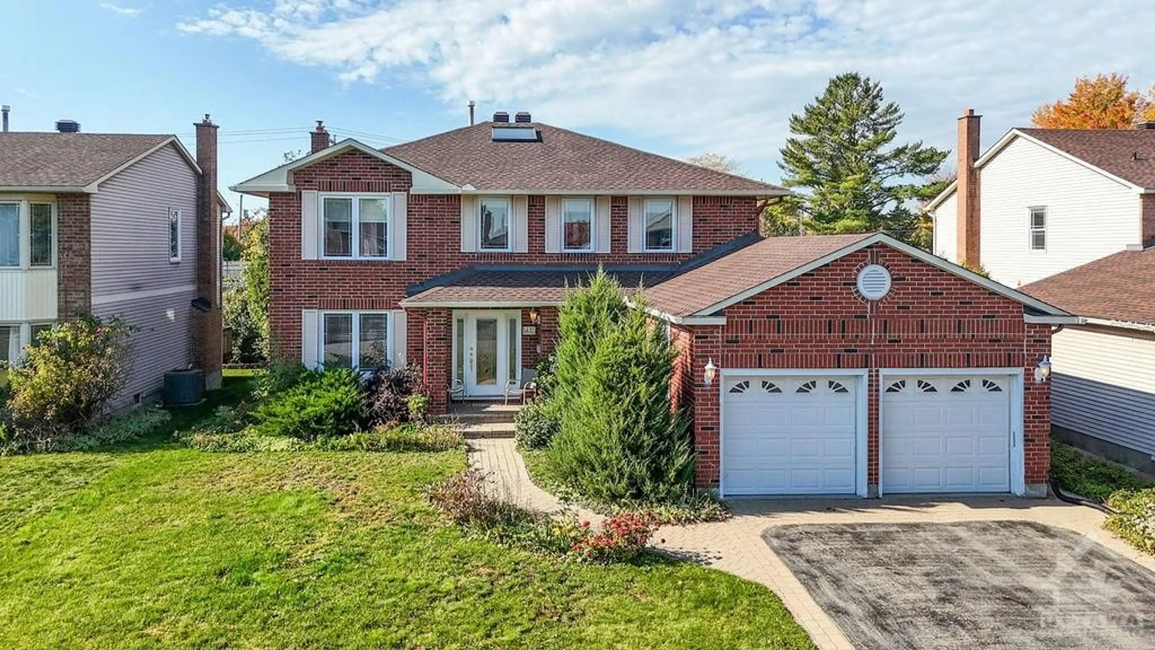 Home with brick exterior material for 1410 BOURCIER Dr, Ottawa Ontario K1E 3K9