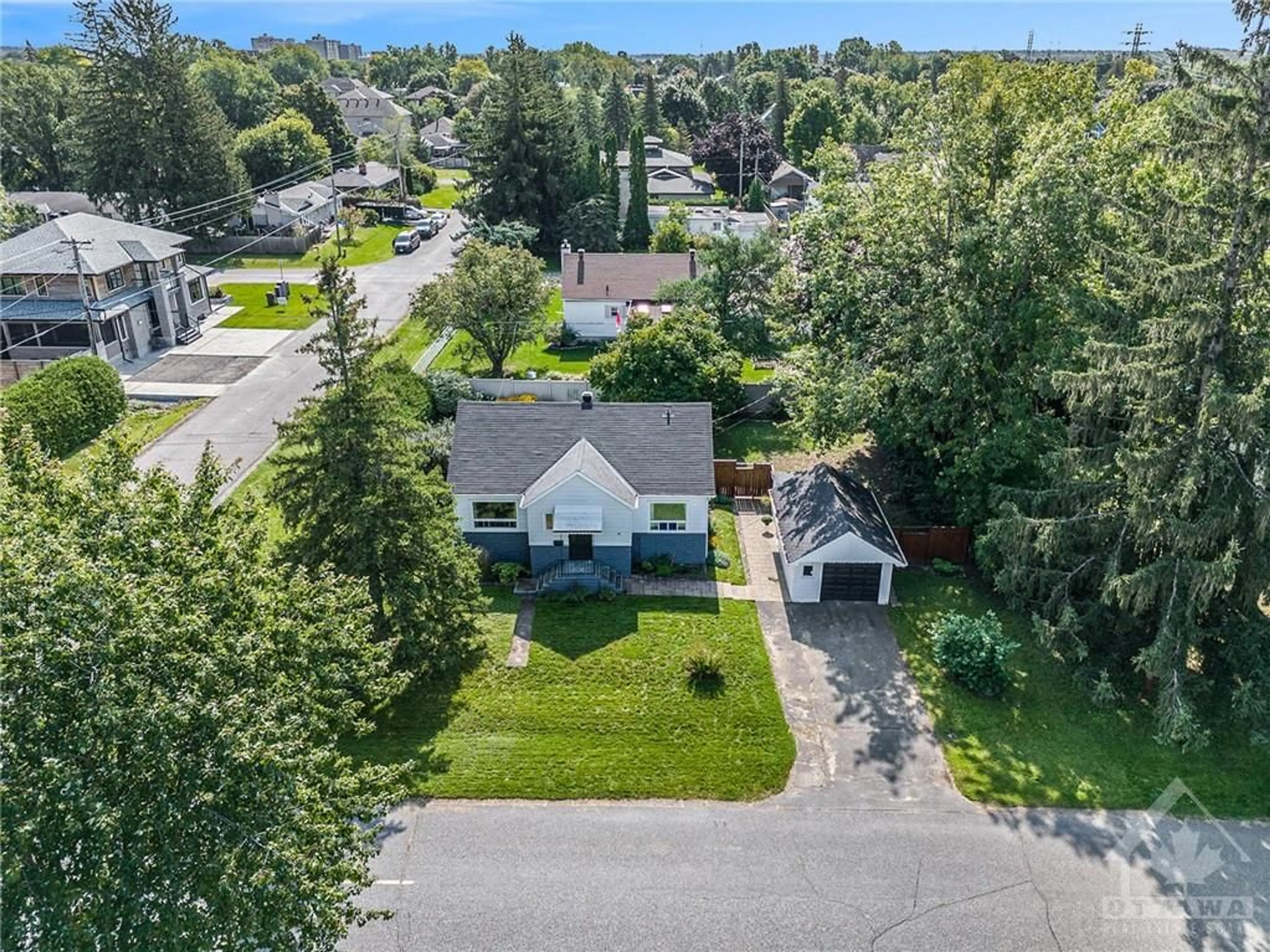 Frontside or backside of a home, the street view for 42 COTE DES NEIGES Rd, Ottawa Ontario K2G 2C6