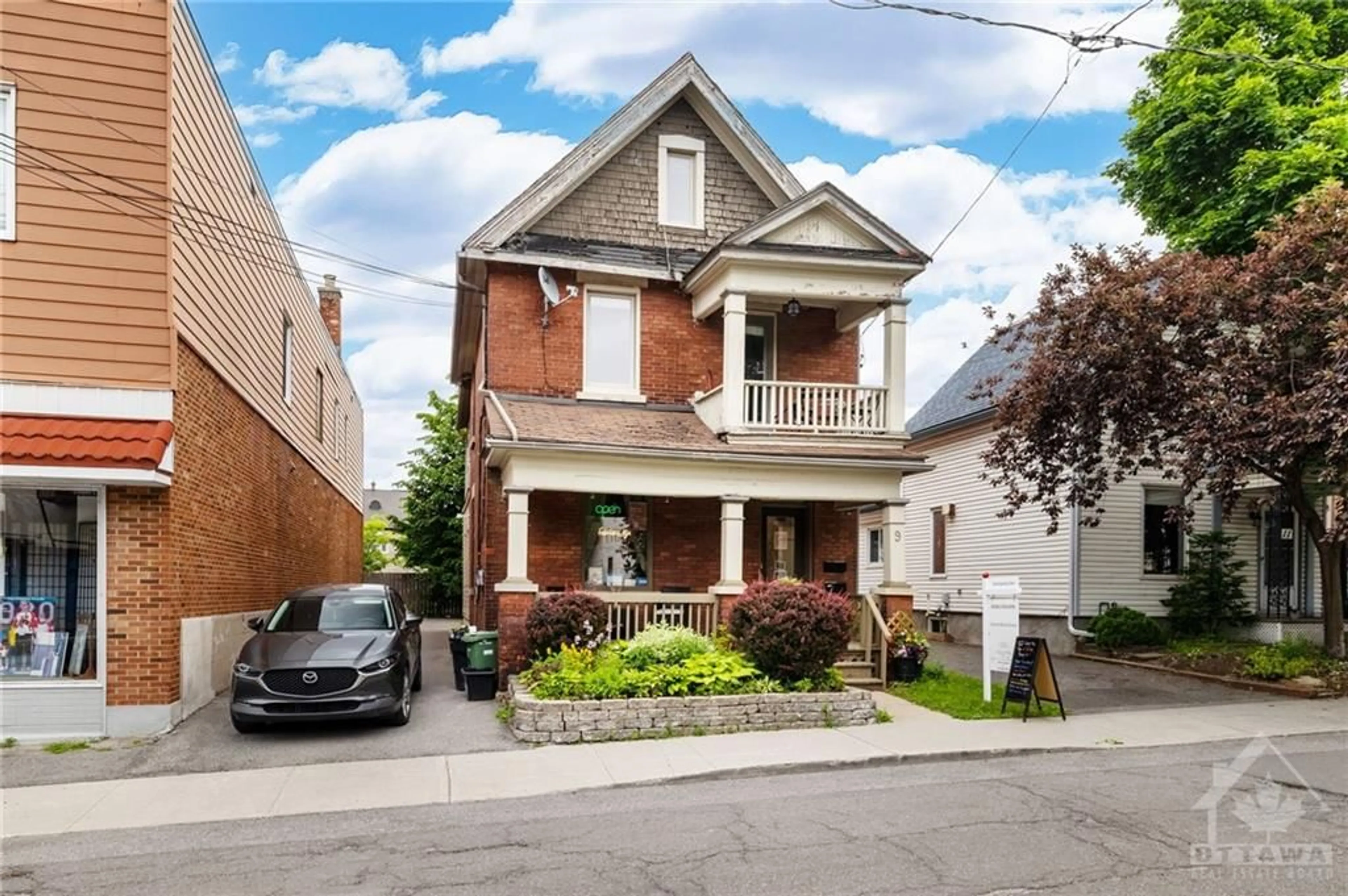 Frontside or backside of a home, the street view for 9 MELROSE Ave, Ottawa Ontario K1Y 1T8