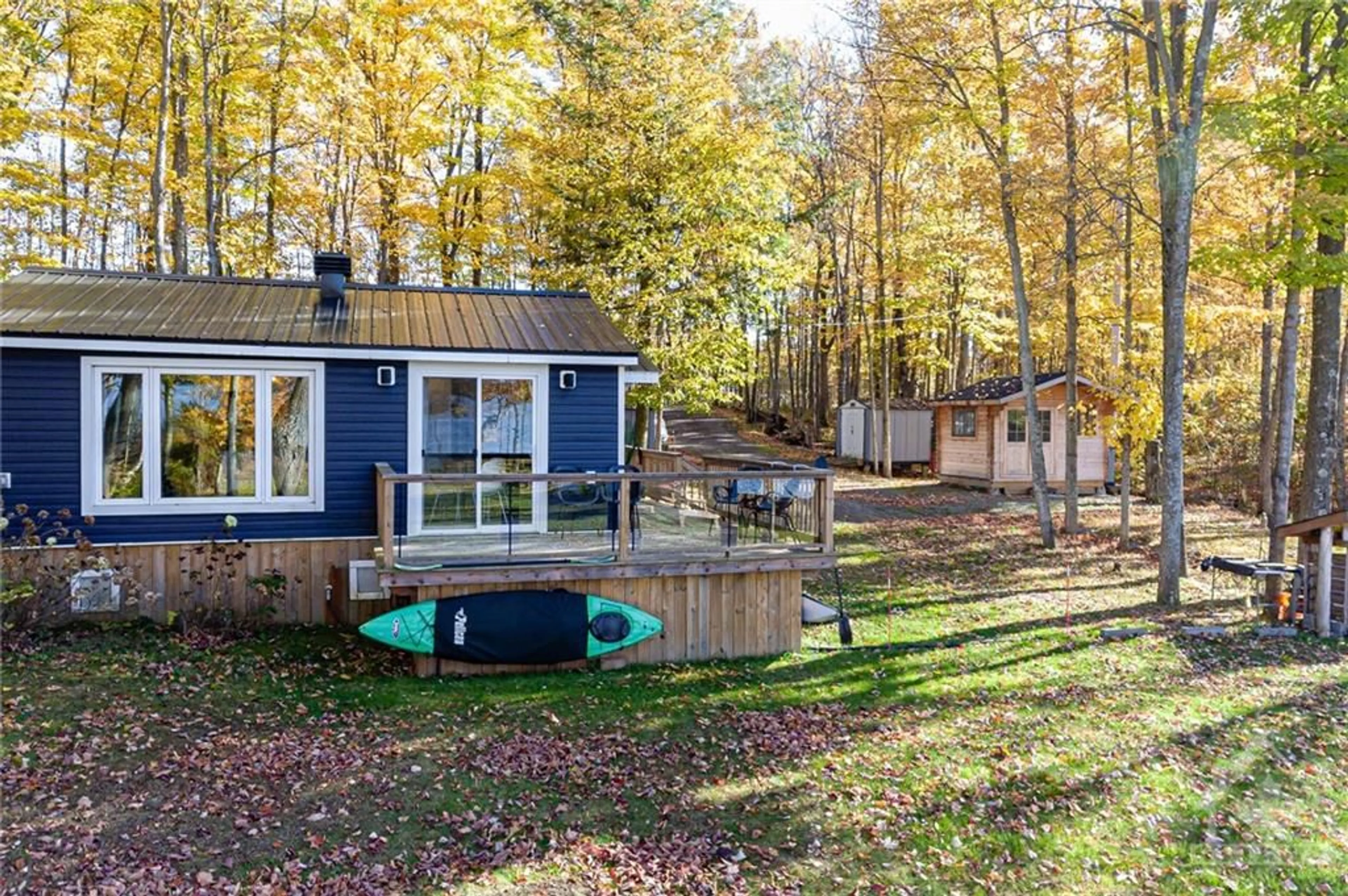 Patio, cottage for 5102 GRAHAM LAKE Rd, Elizabethtown Ontario K0E 1M0