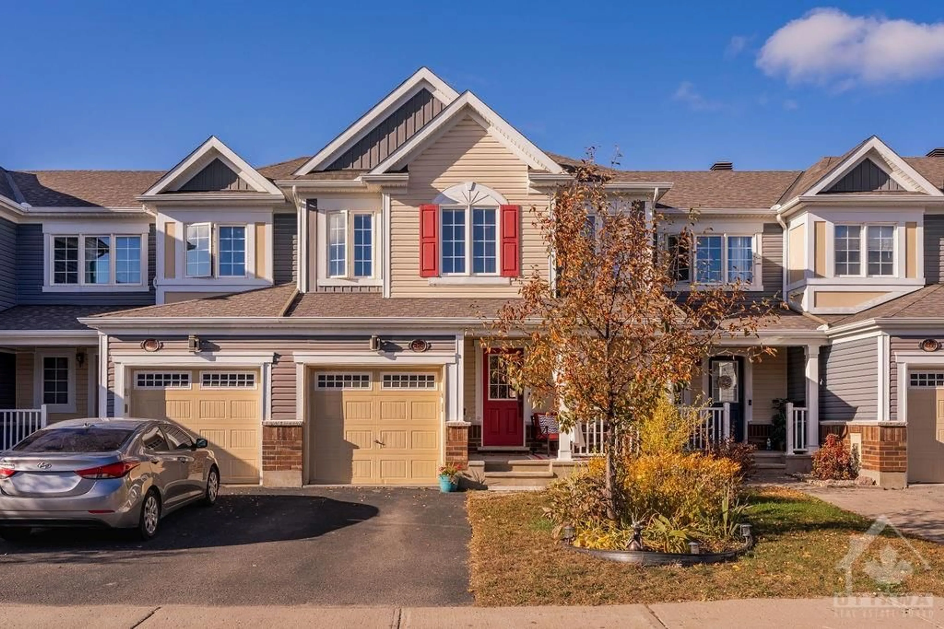 Unknown for 420 MEADOWHAWK Cres, Ottawa Ontario K2J 6H5