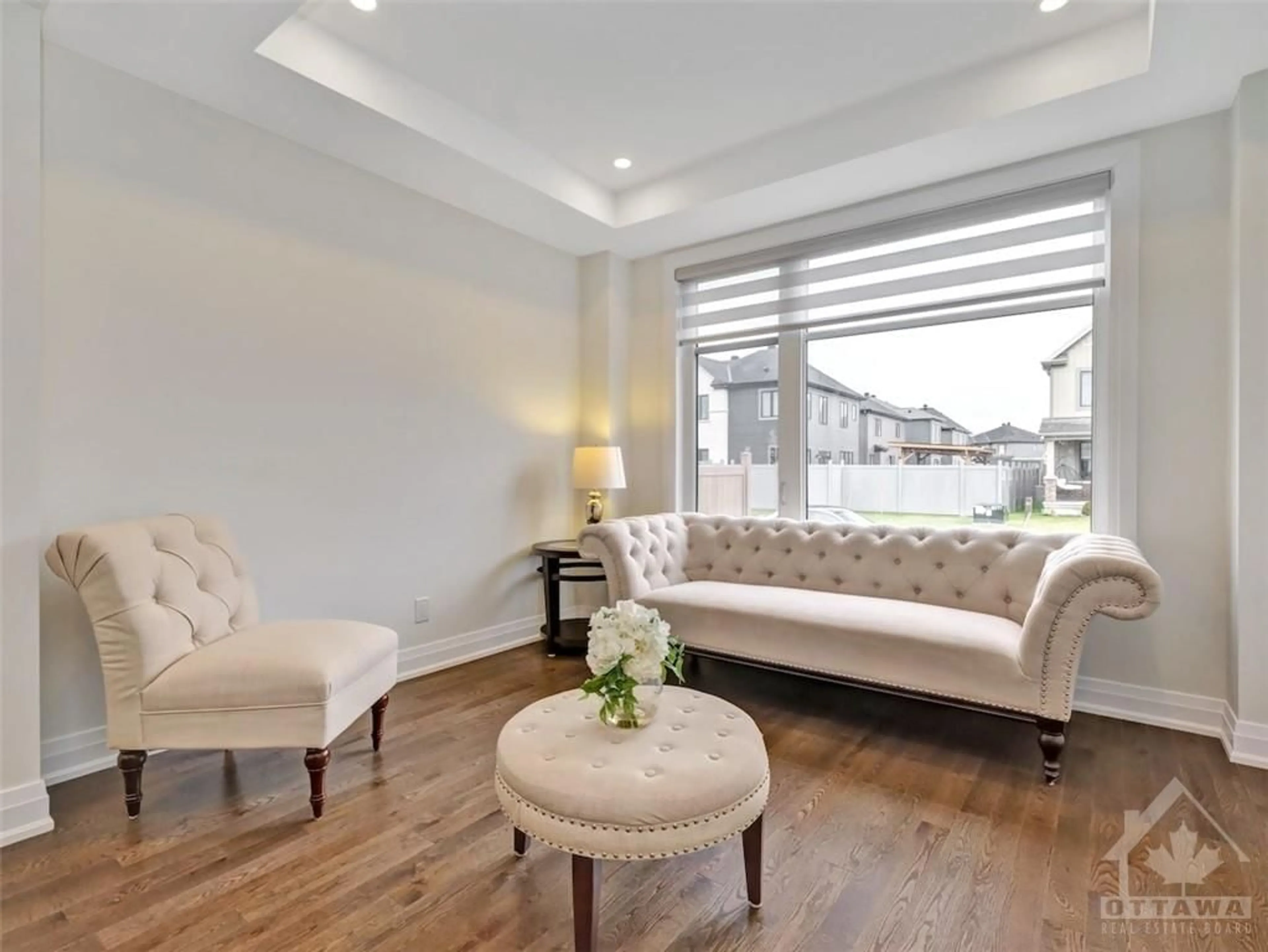 Living room, wood floors for 37 JETTY Dr, Manotick Ontario K4M 0N1