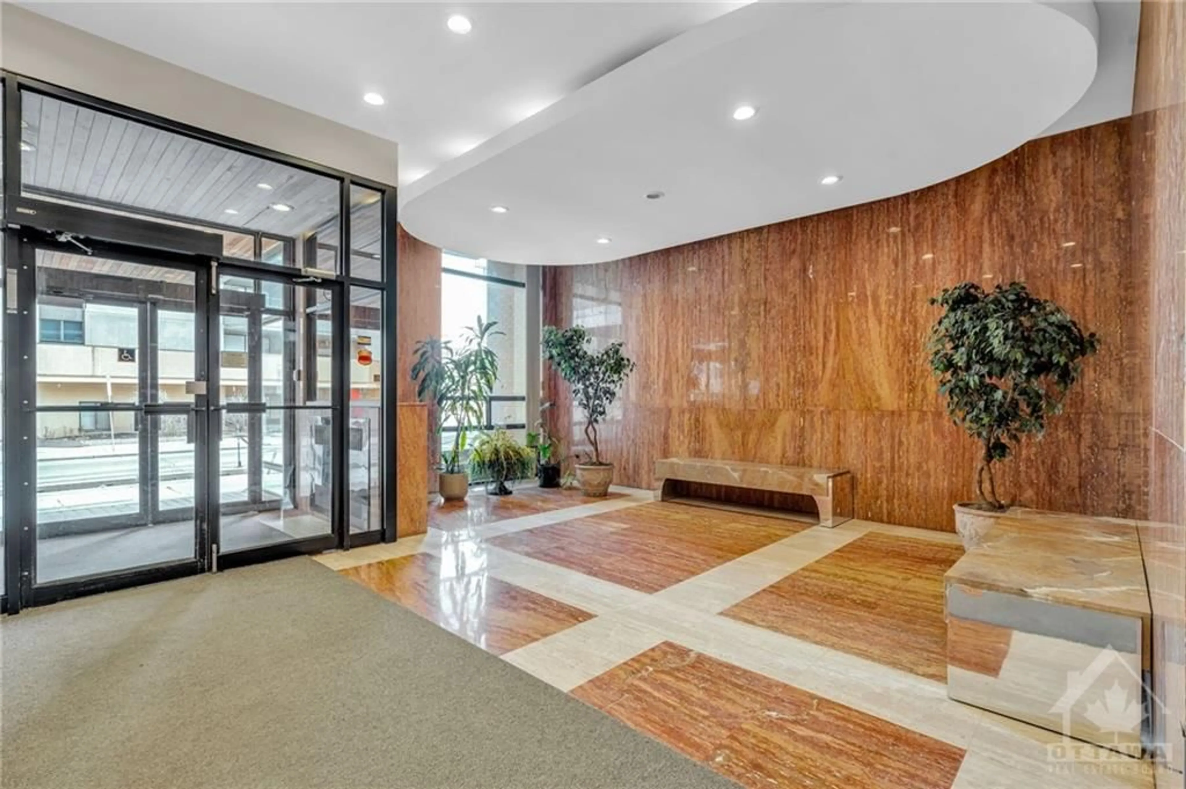 Indoor lobby, wood floors for 475 LAURIER Ave #702, Ottawa Ontario K1R 7X1