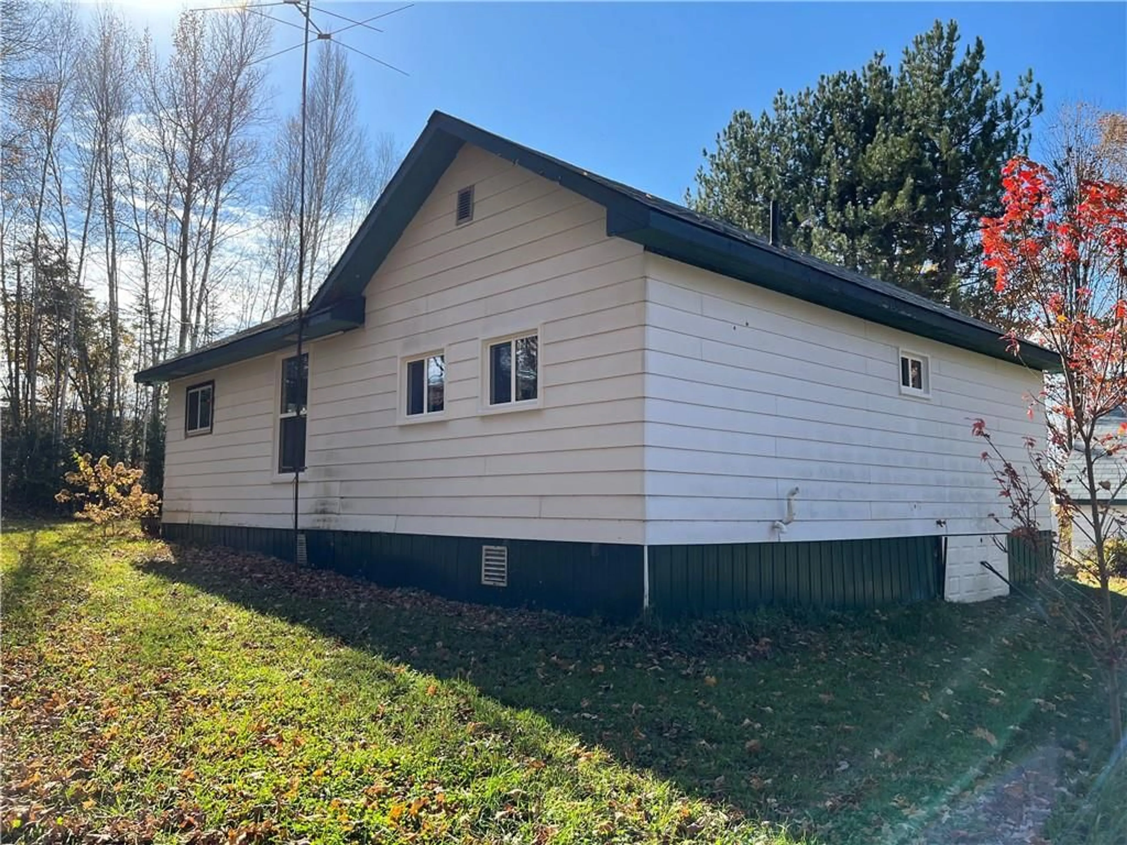 Frontside or backside of a home, the front or back of building for 28 SCHIMMENS Rd, Palmer Rapids Ontario K0J 2G0