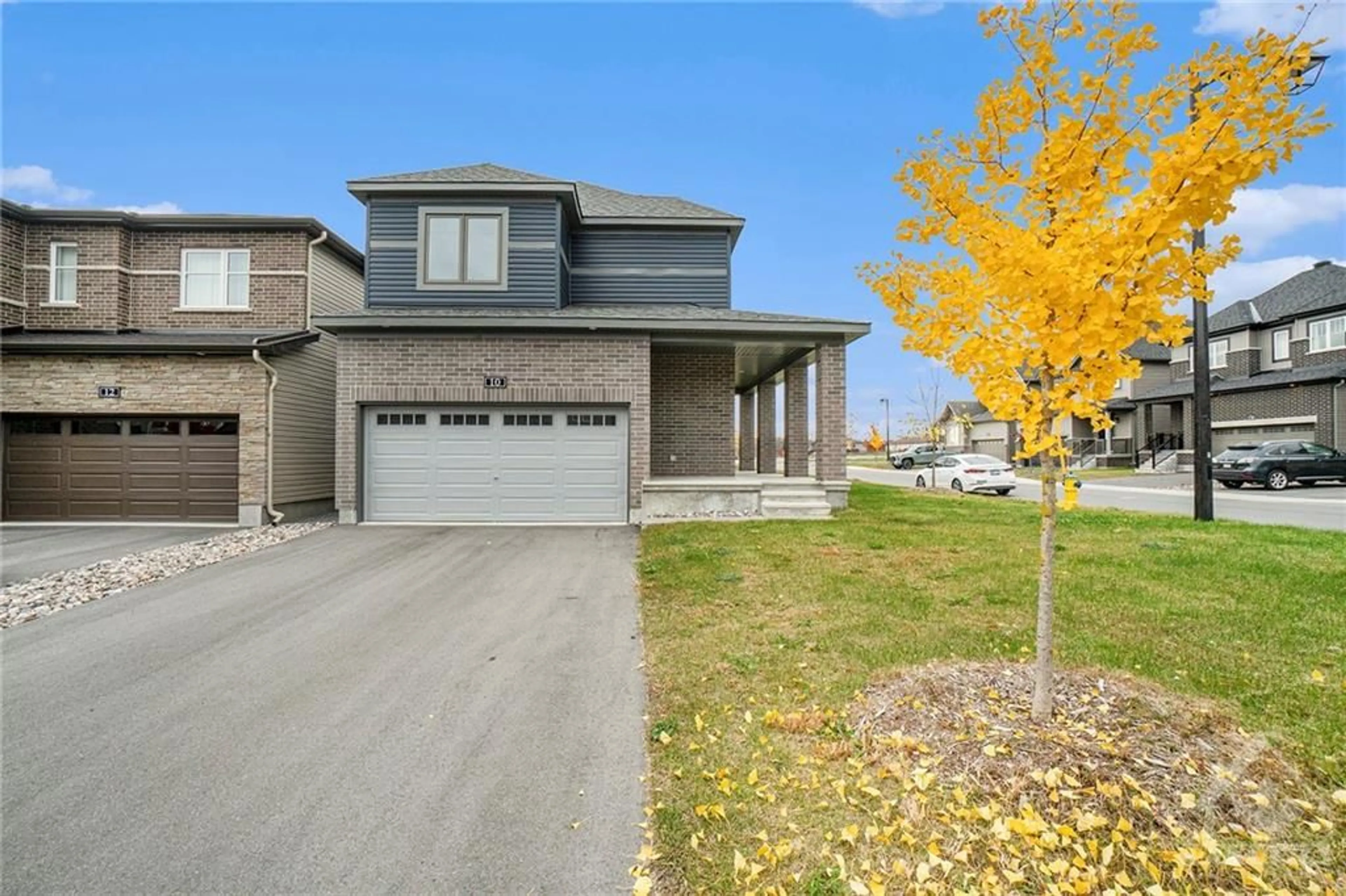 Frontside or backside of a home, the street view for 10 FOSSA Terr, Ottawa Ontario K2J 6W4