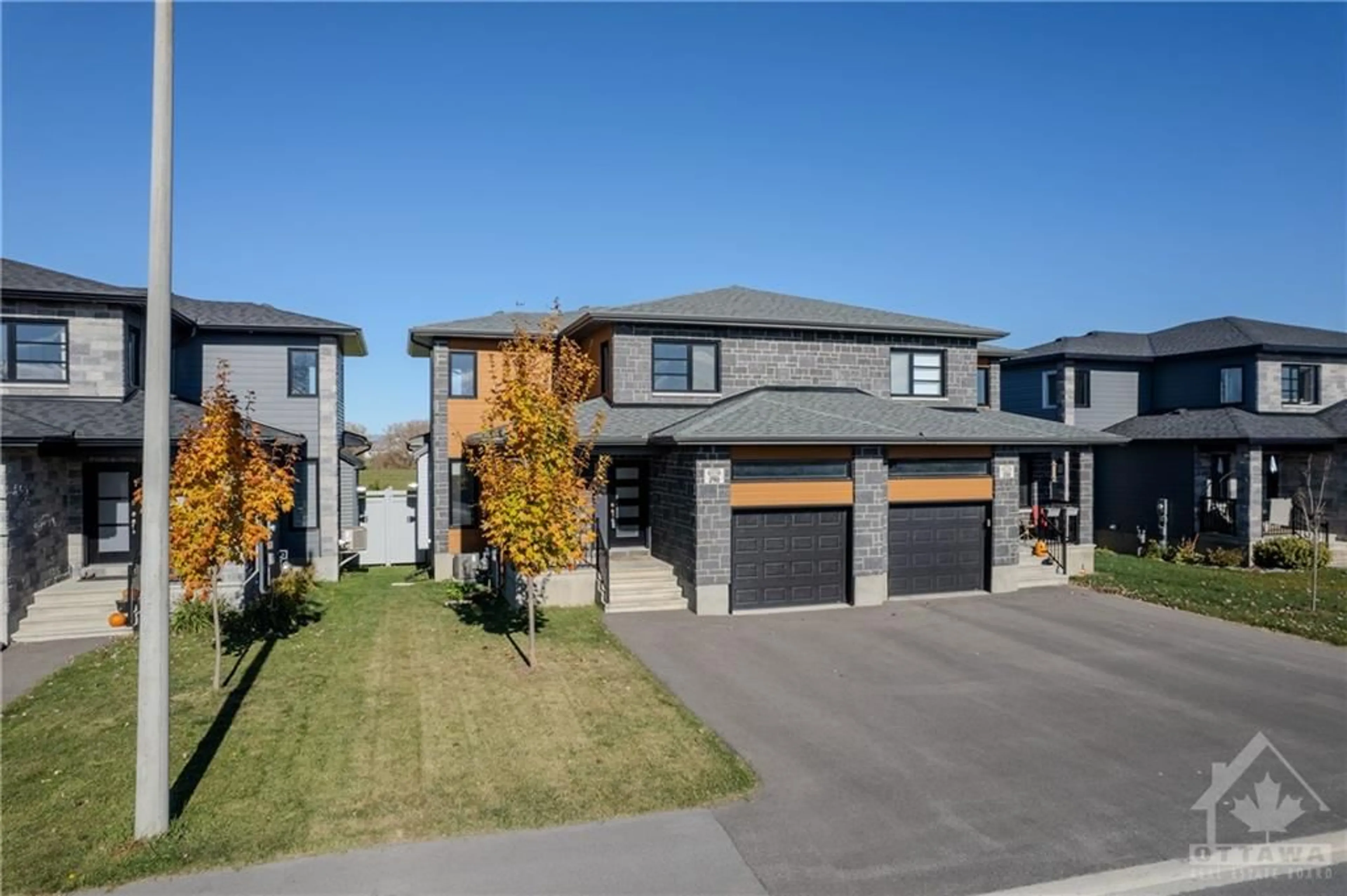 Frontside or backside of a home, the street view for 290 MOISSON St, Embrun Ontario K0A 1W0