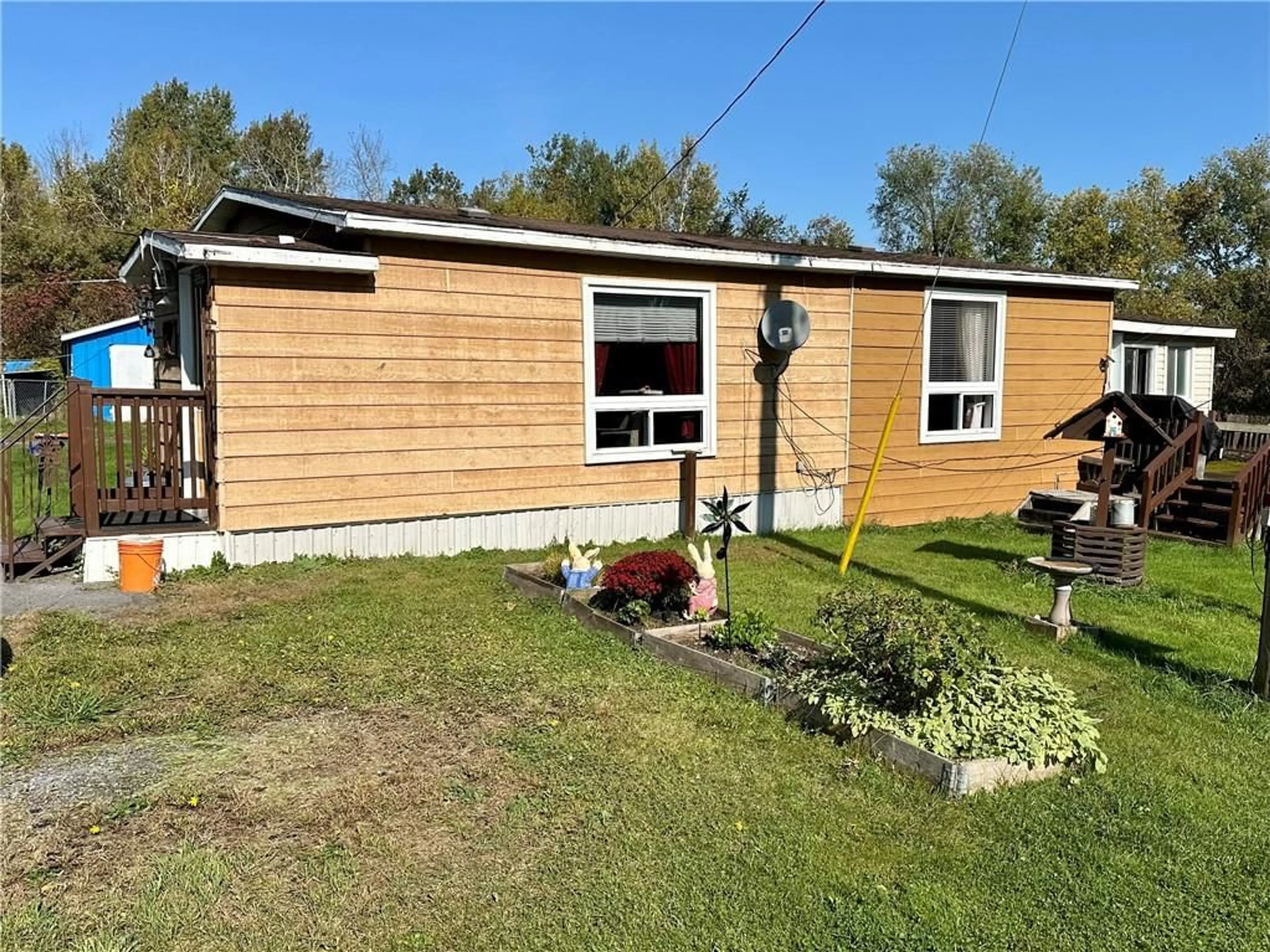 Frontside or backside of a home, cottage for 16399 CTY RD 36 Rd, Long Sault Ontario K0C 1P0